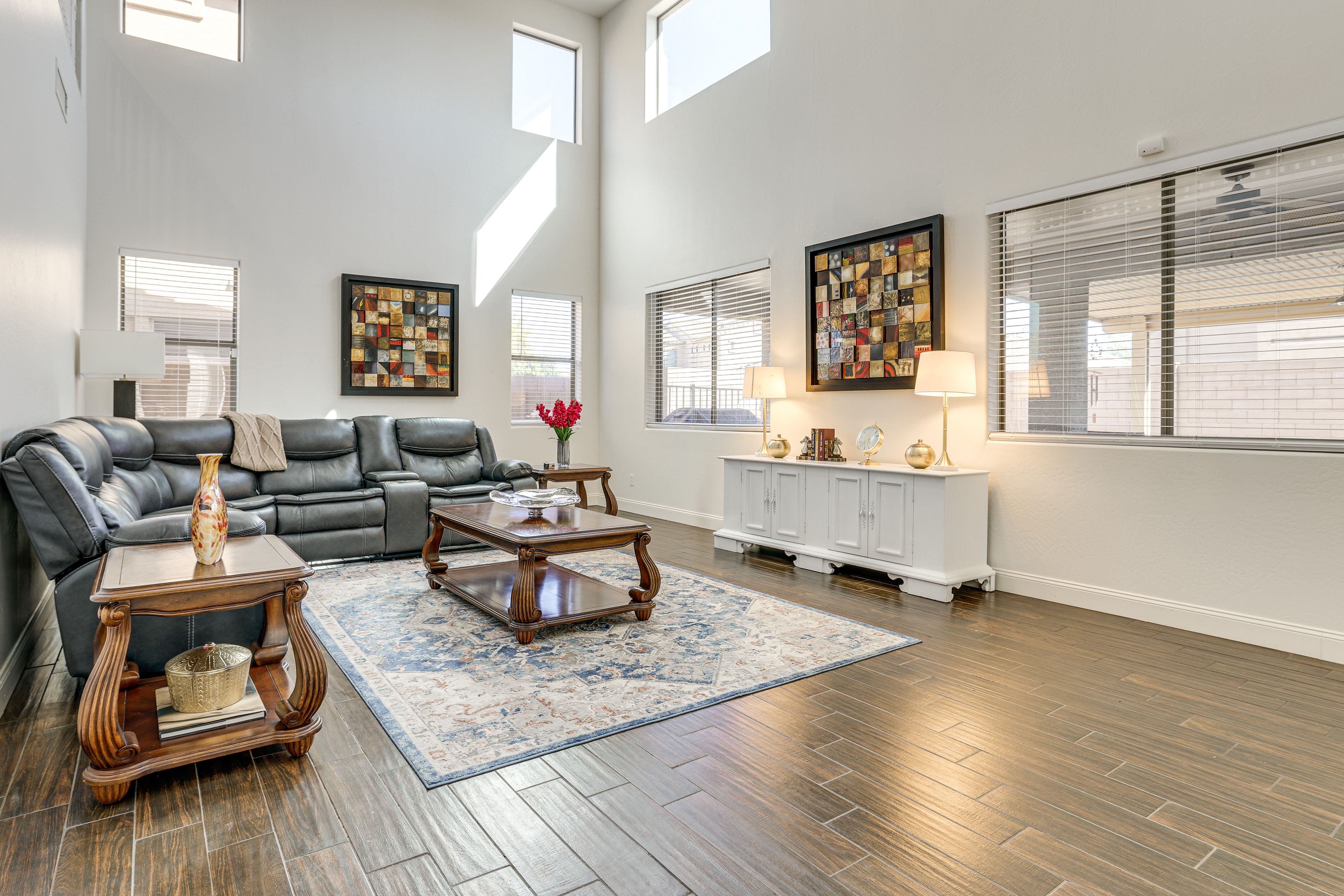 2nd Living Room | Central A/C | Free WiFi | 1st Floor
