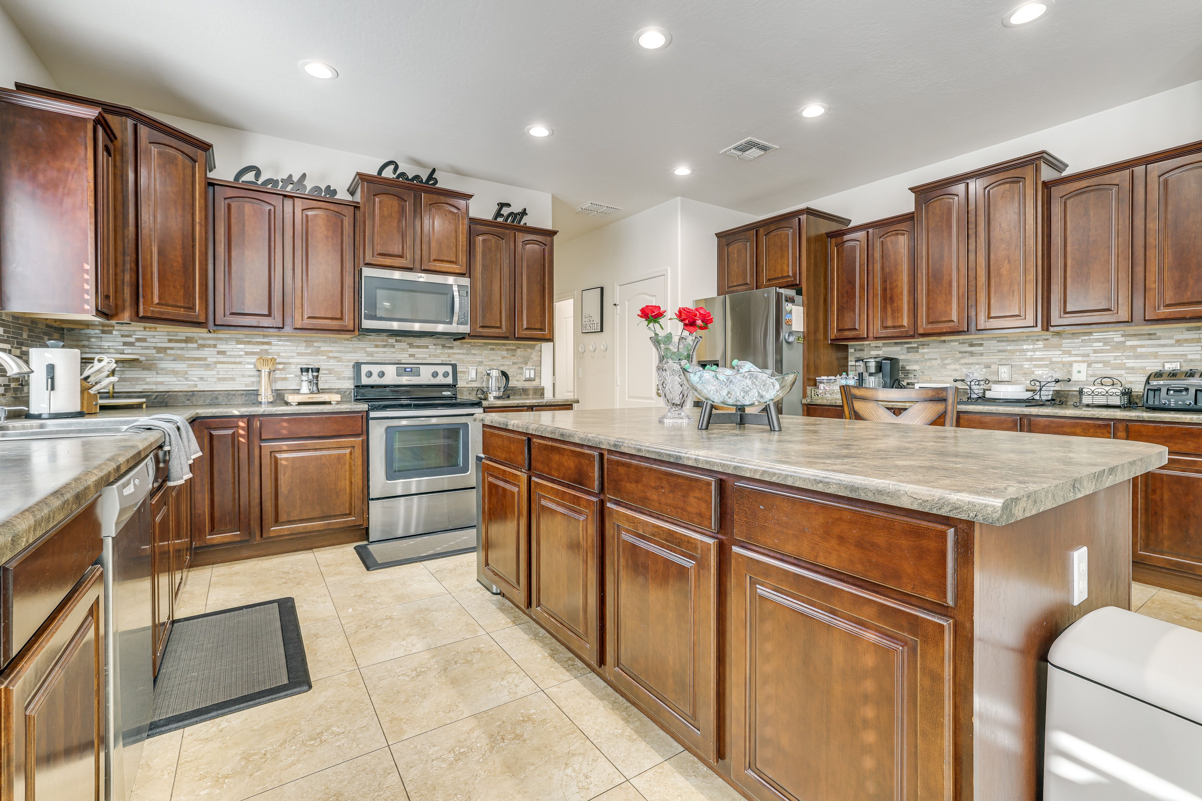 Kitchen | Cooking Basics | Dishwasher | 1st Floor