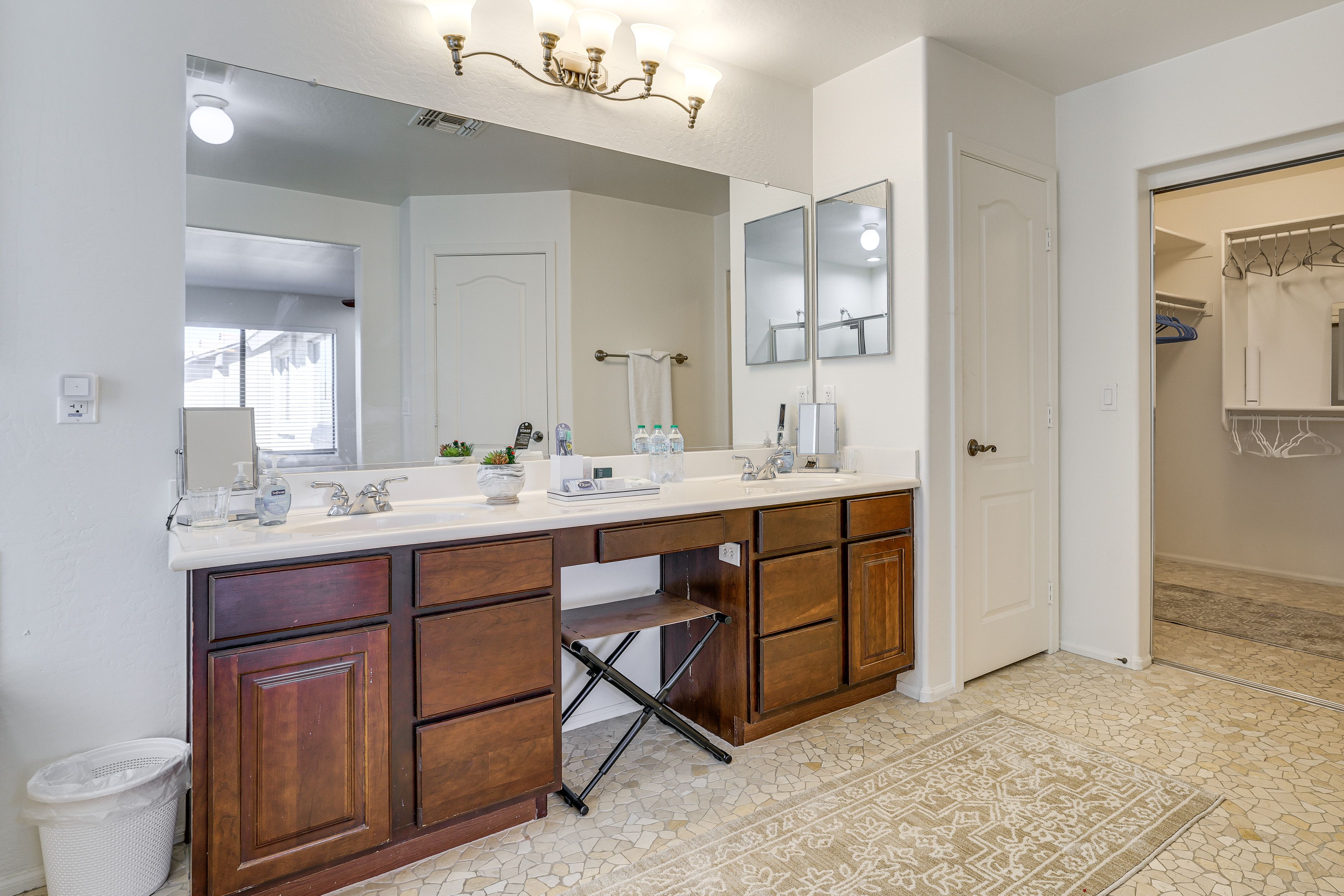 En-Suite Bathroom | 2nd Floor