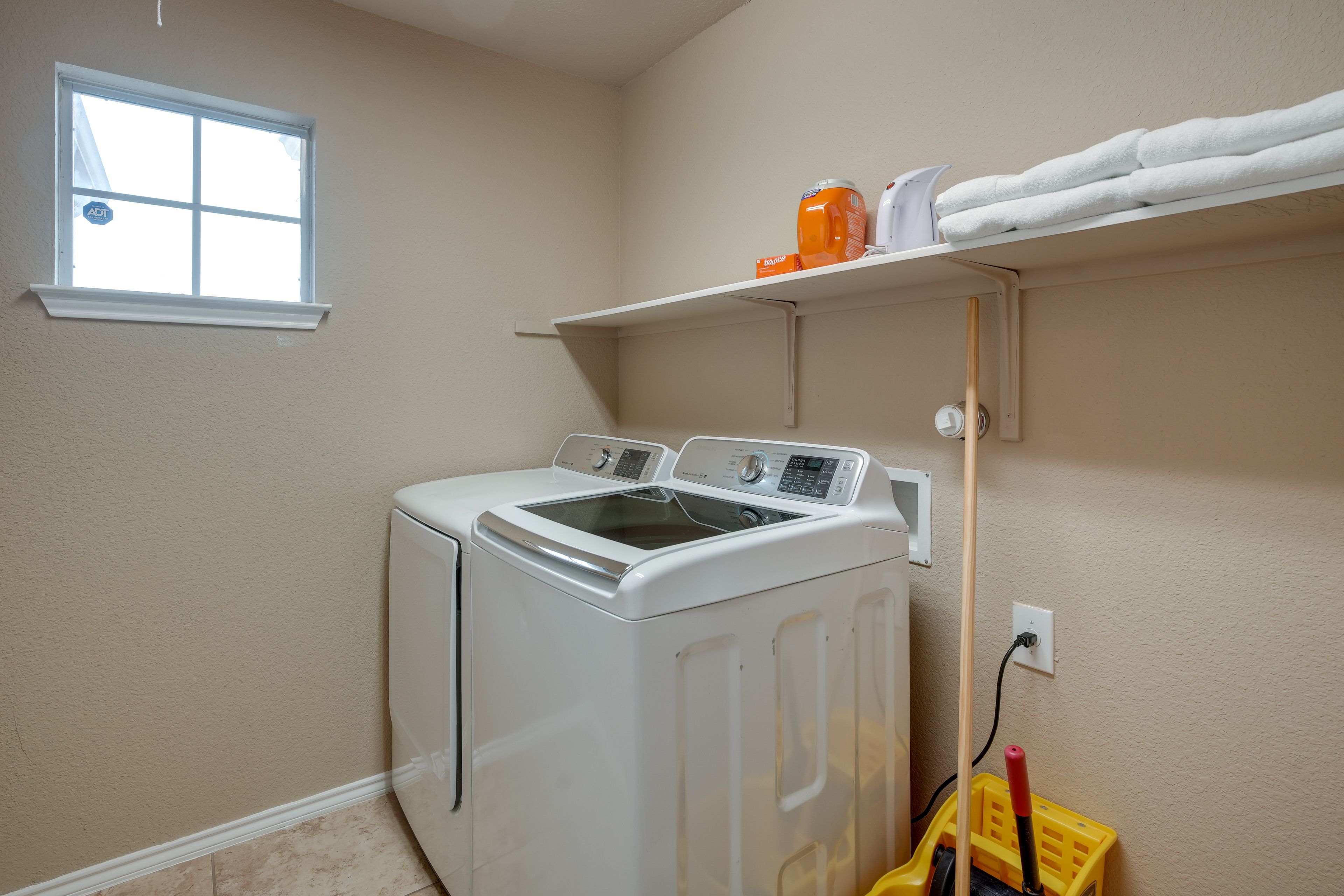 Laundry Room | Detergent Provided