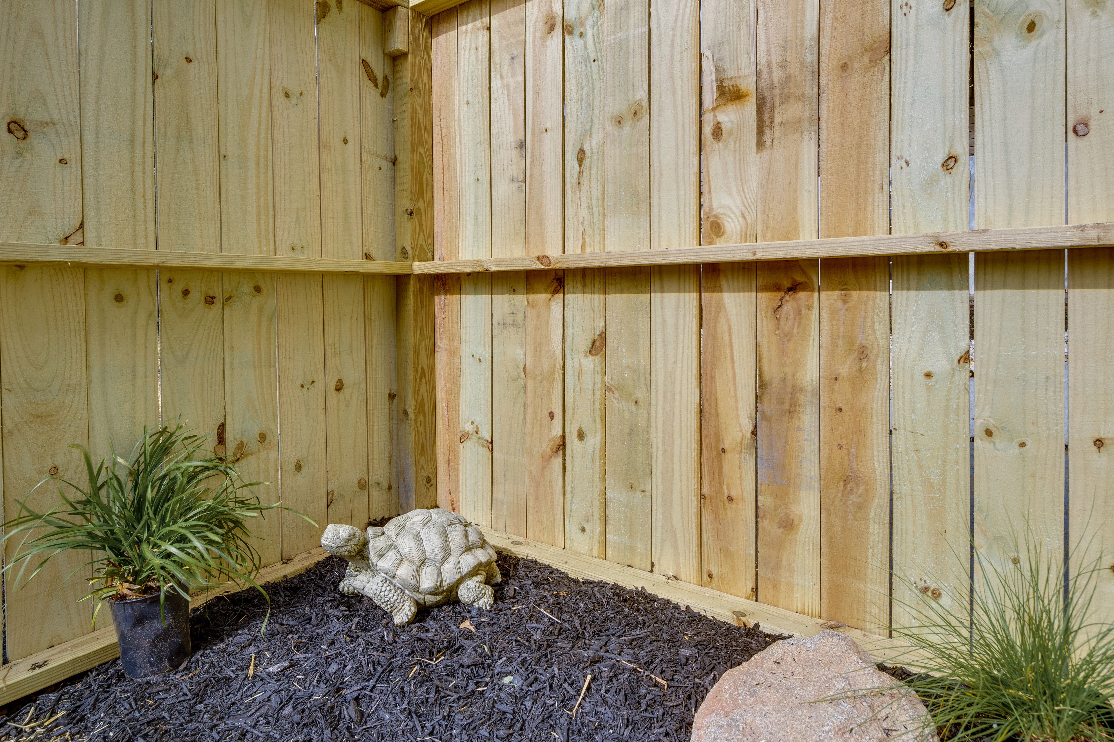 Fenced Yard Area