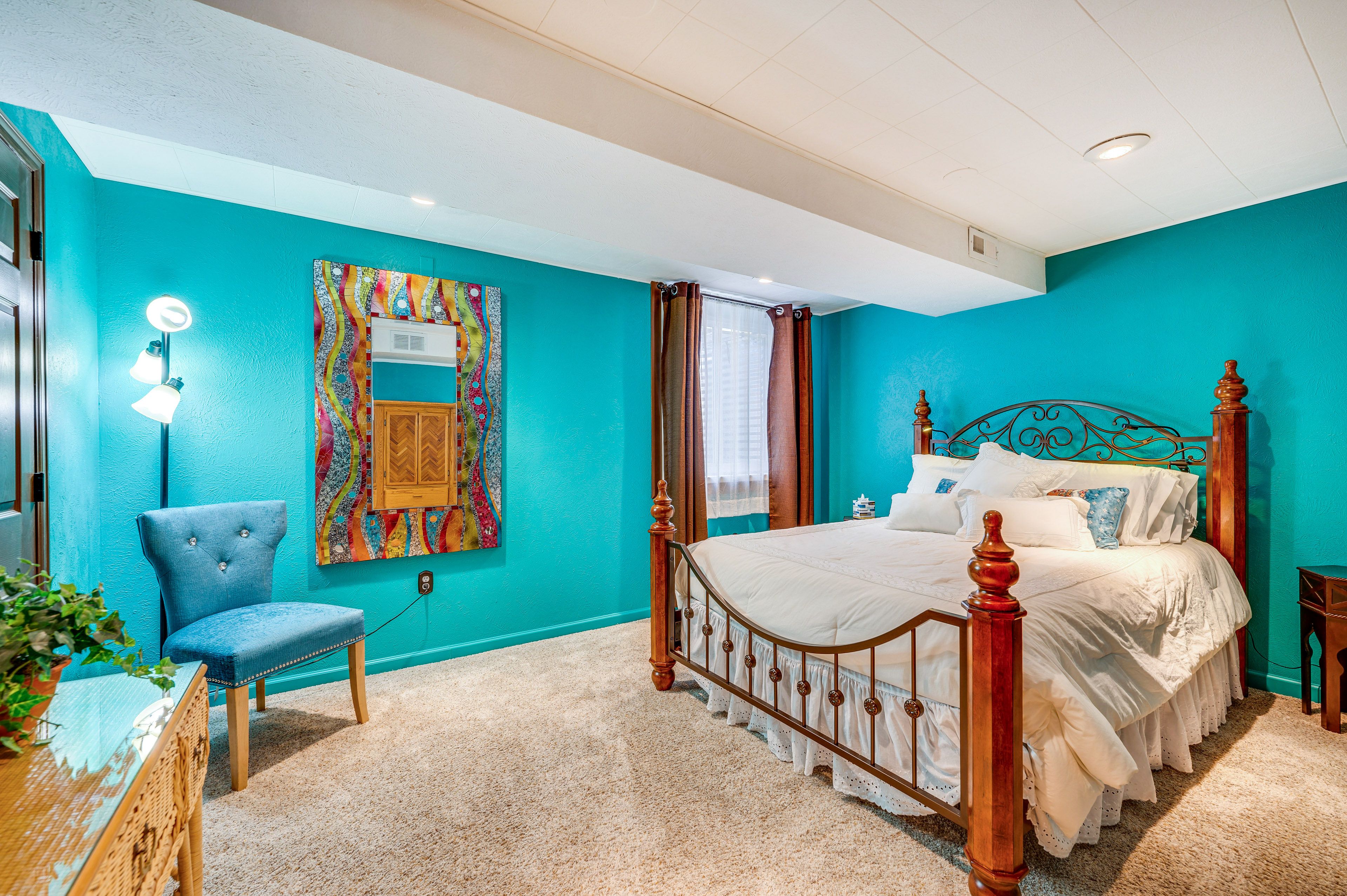 Bedroom 1 | Queen Bed | Linens Provided