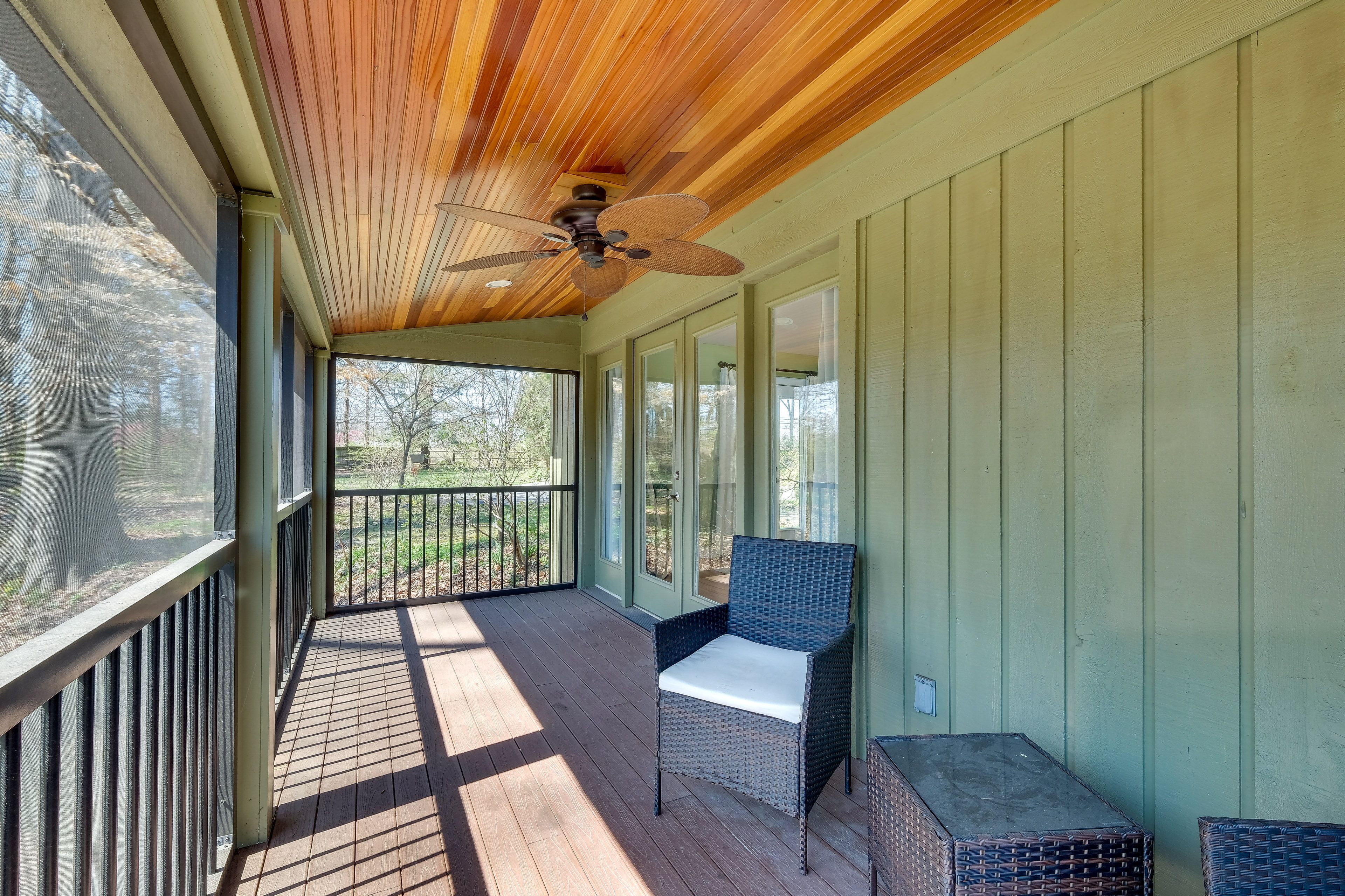 Private Screened-In Porch