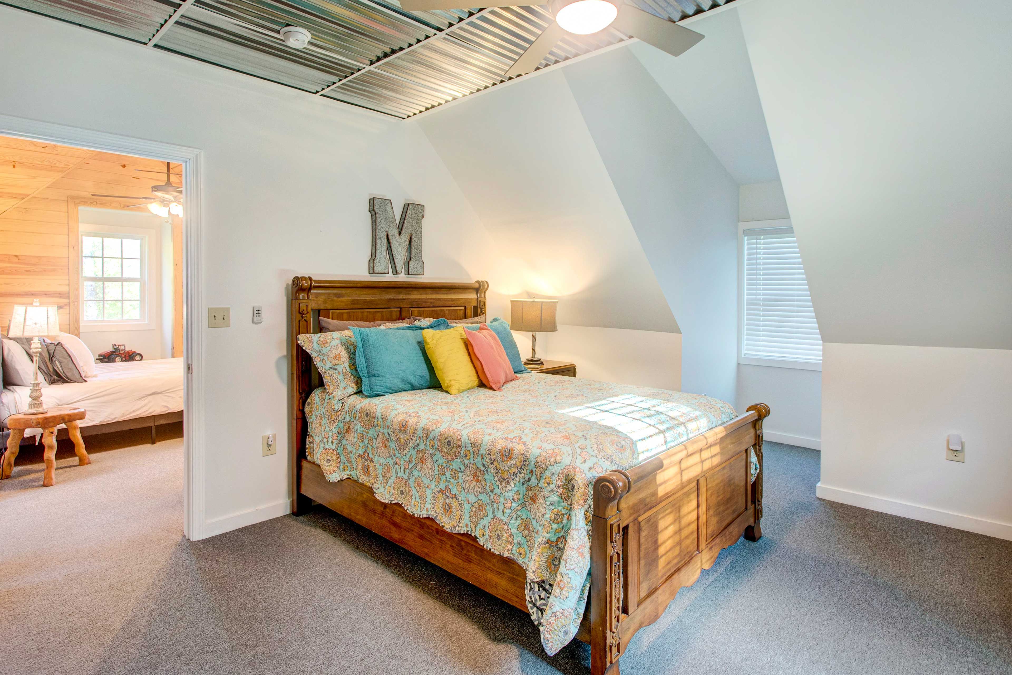 Bedroom 3 | 2nd Floor | Queen Bed