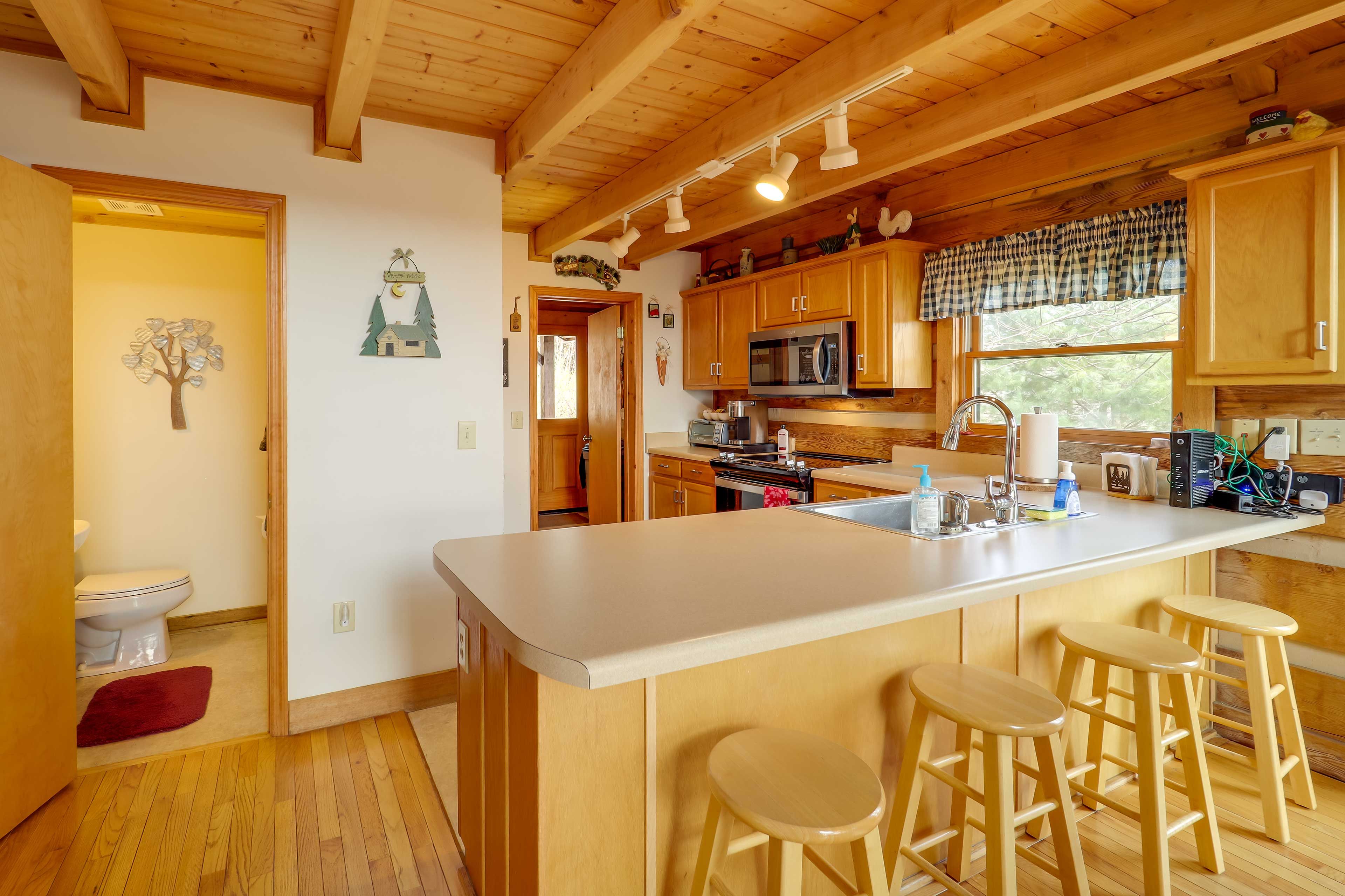 Kitchen | Coffee Maker | Crockpot | Blender | Toaster Oven | Cooking Basics