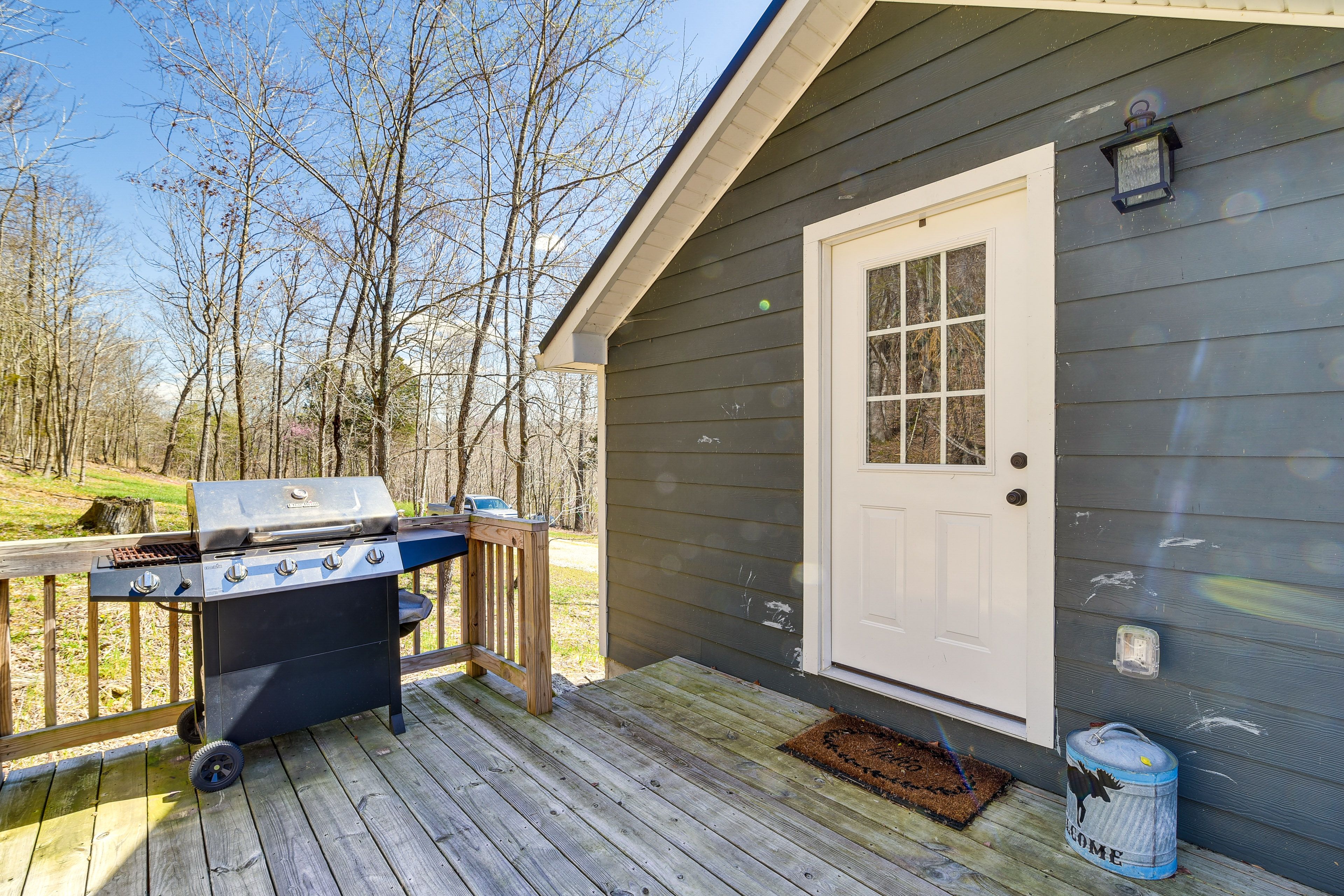 Deck | Gas Grill | Dining Area