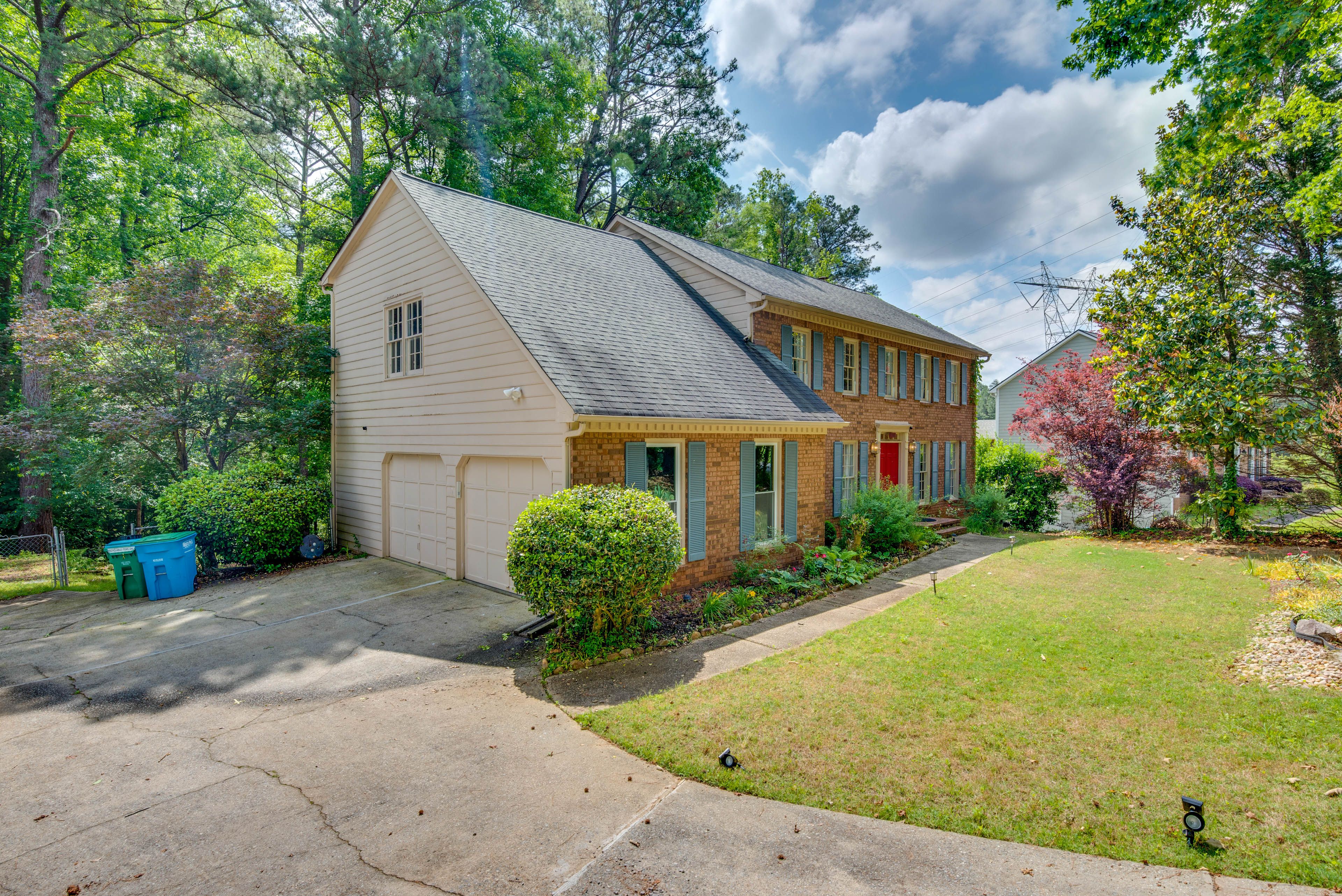 2-Story House | Self Check-In | 6 Mi to Stone Mountain Park