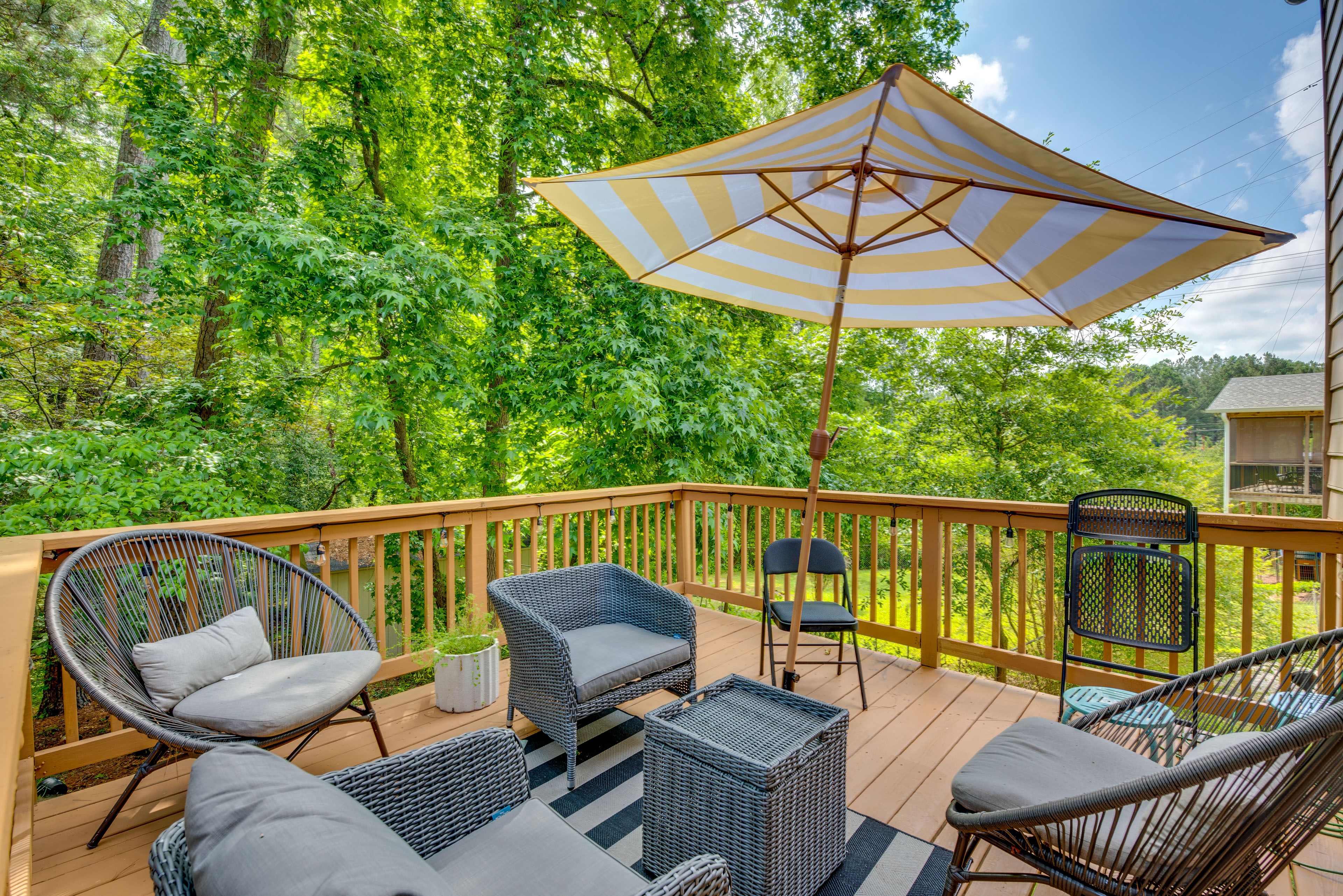 Furnished Deck