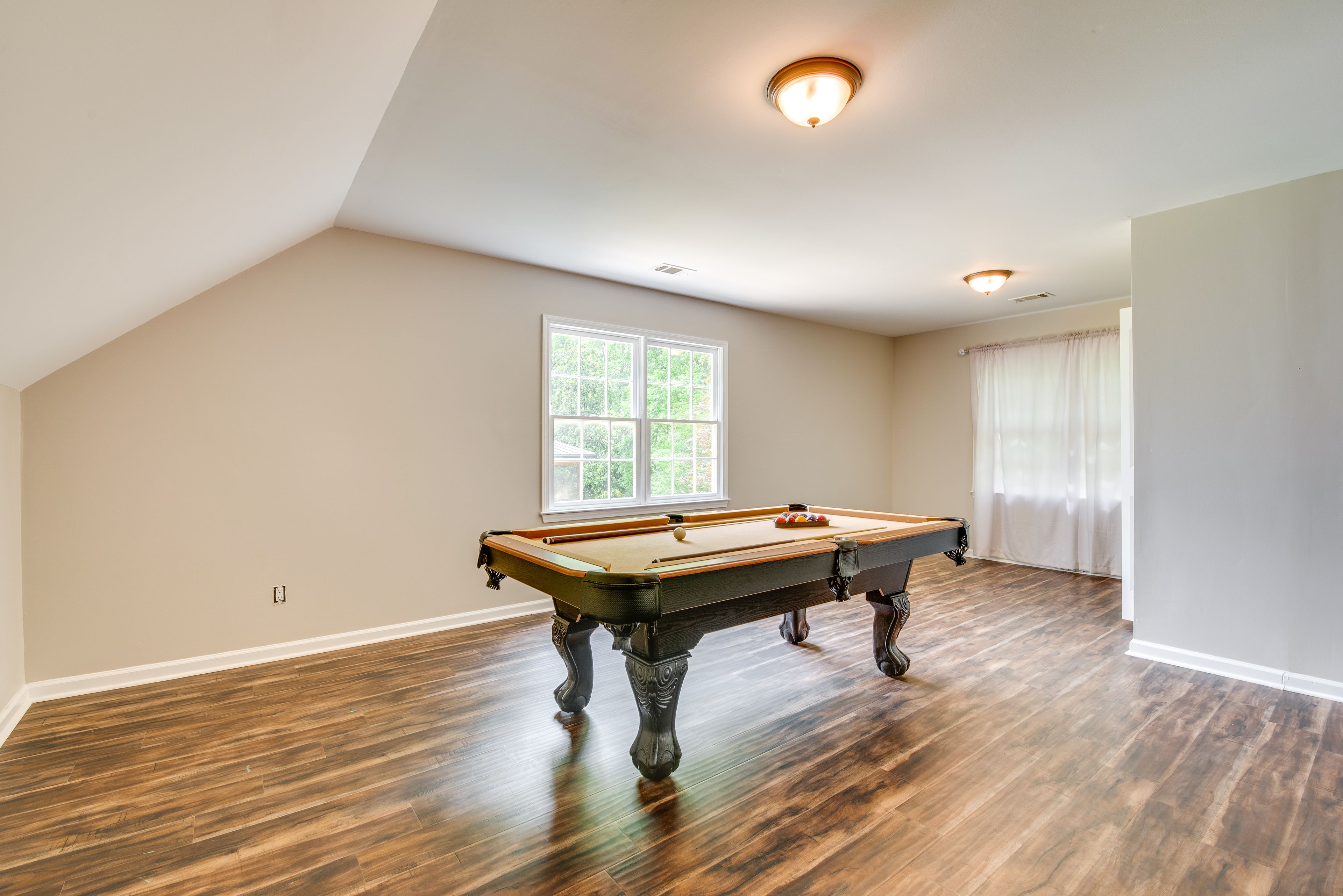 Game Room | 2nd Floor