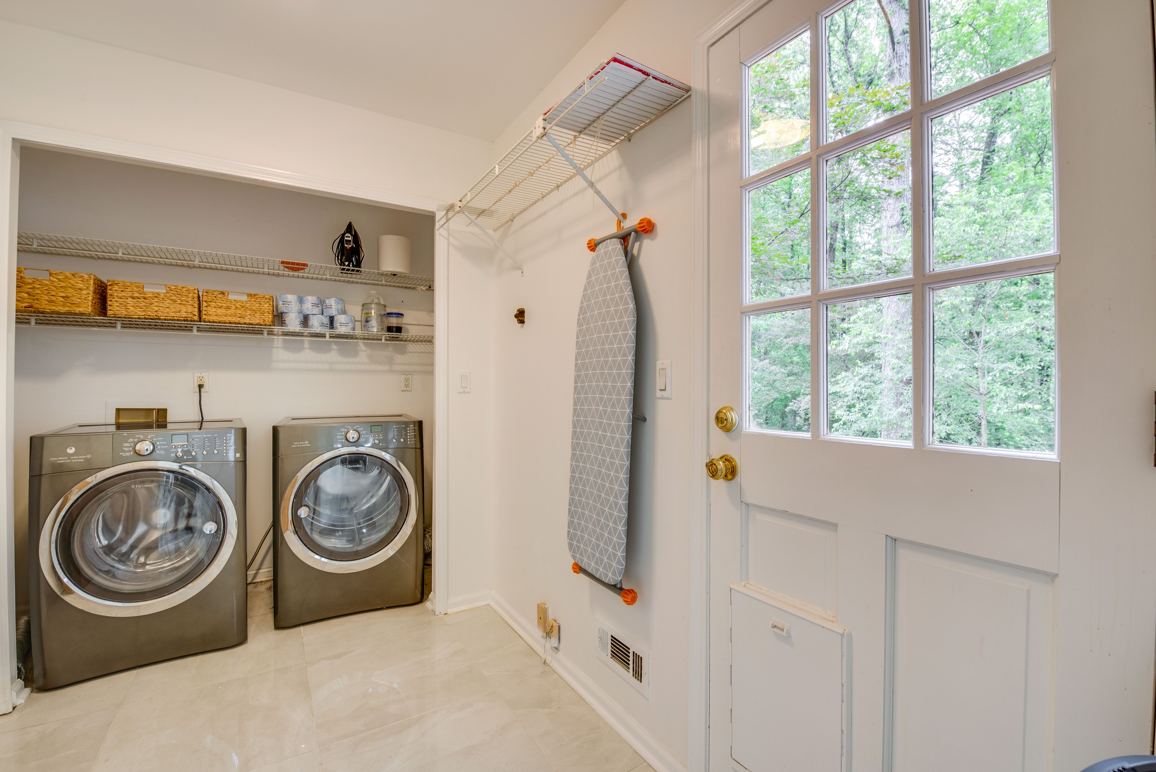 Washer & Dryer | Backyard Access