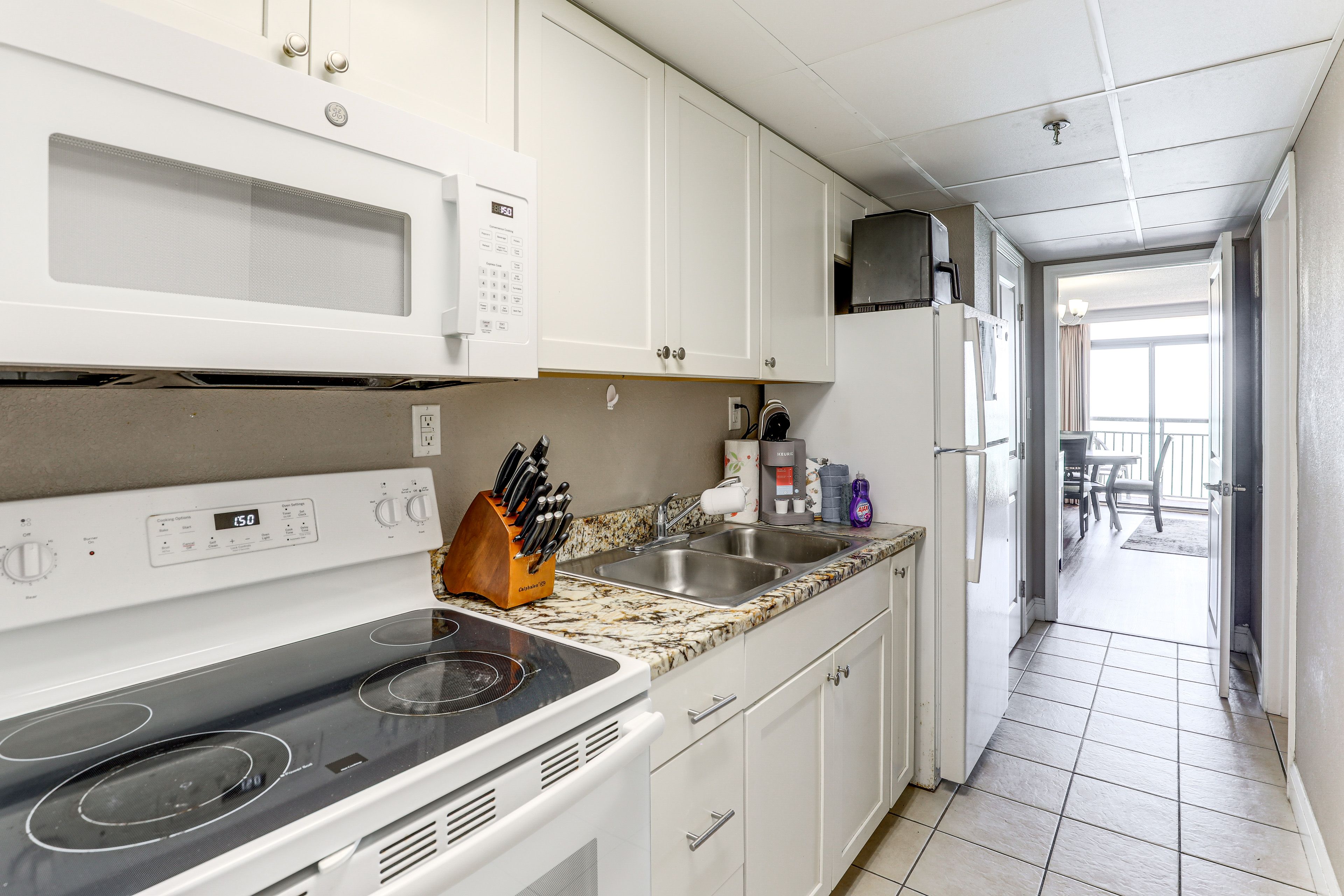 Kitchen | Cooking Basics | Coffee Maker | Trash Bags & Paper Towels