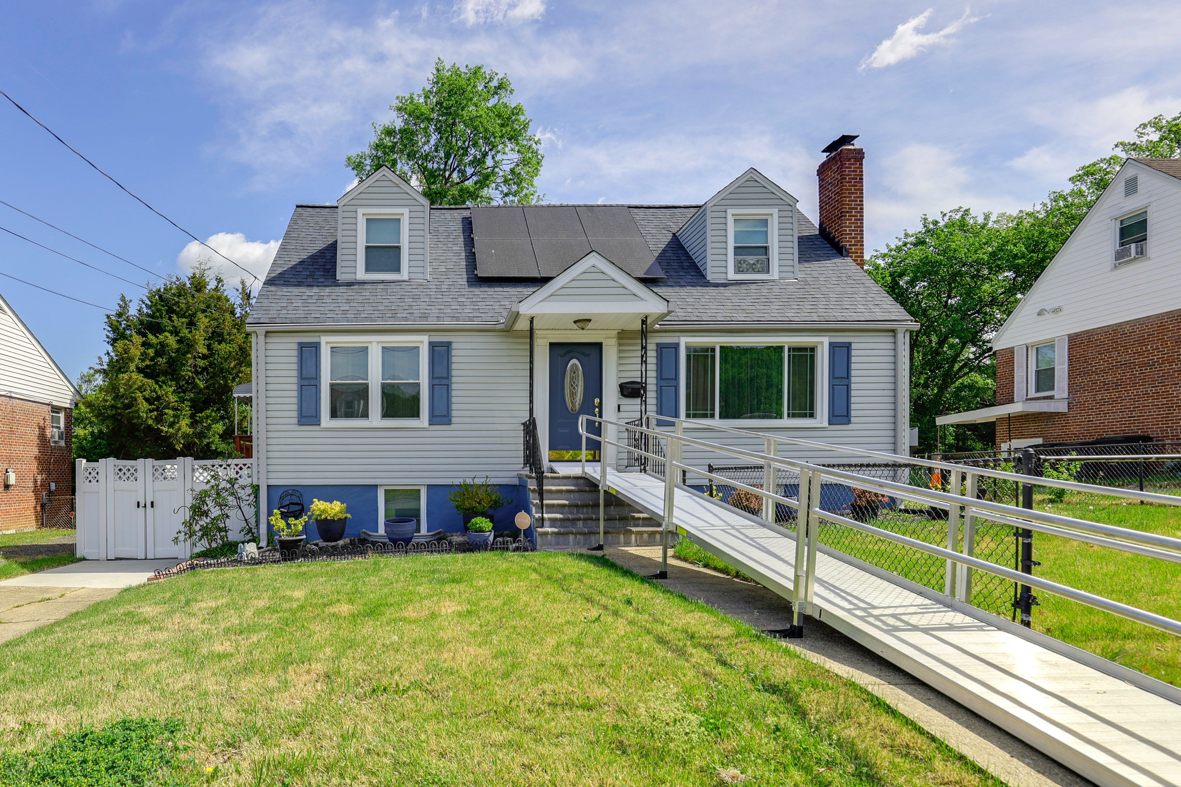 Parking | Driveway (2 Vehicles)