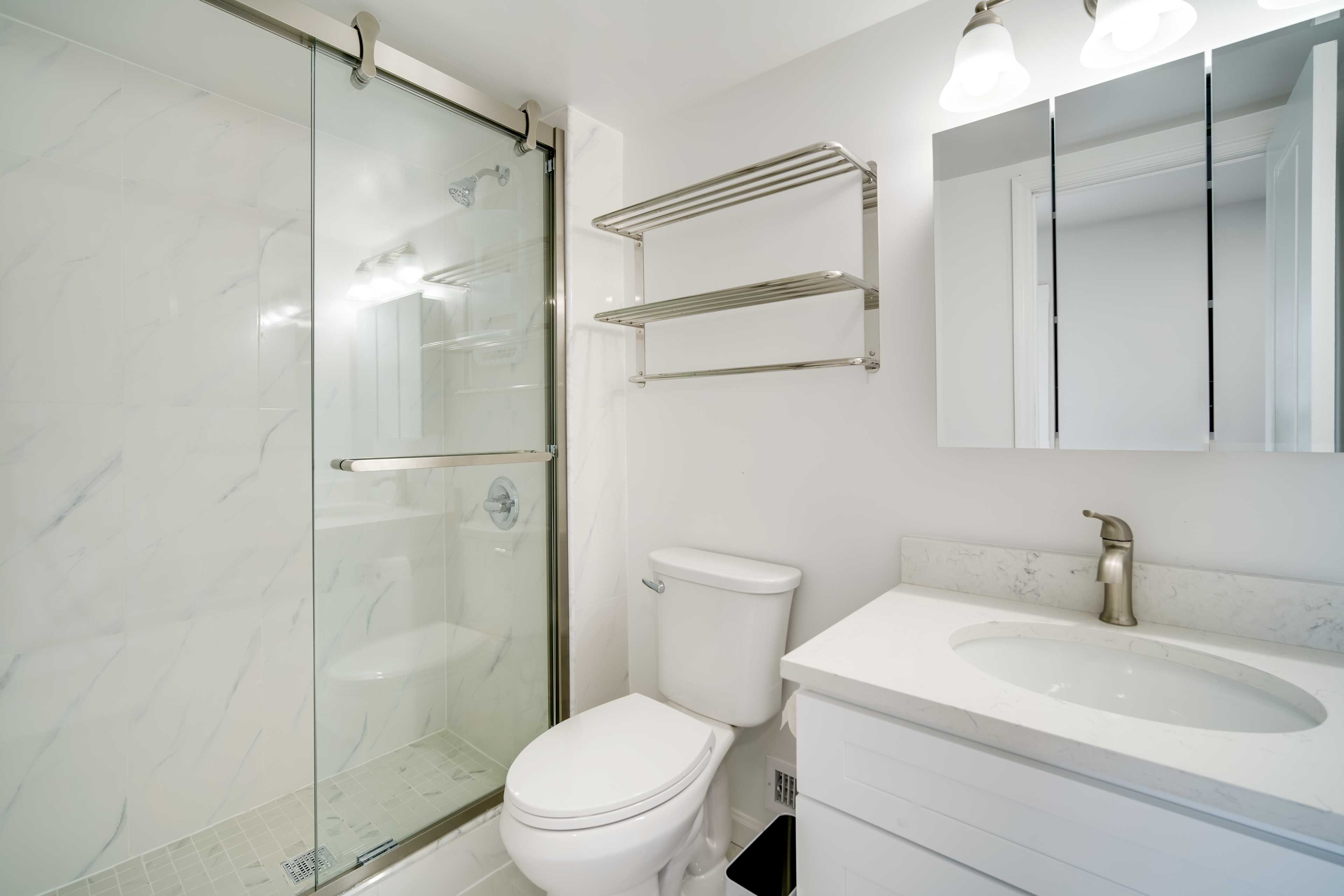 Full Bathroom