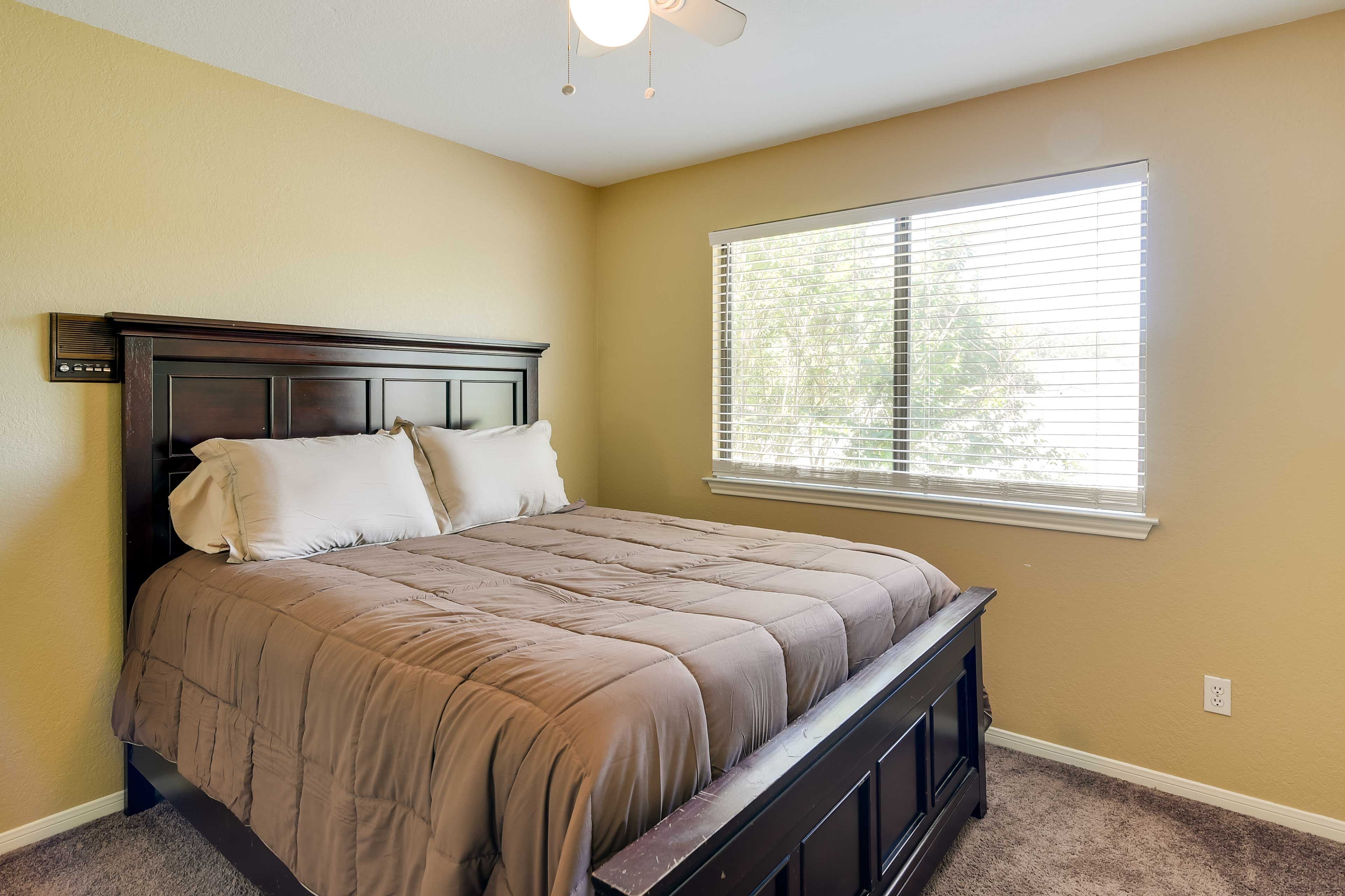 Bedroom 3 | Queen Bed | 2nd Floor