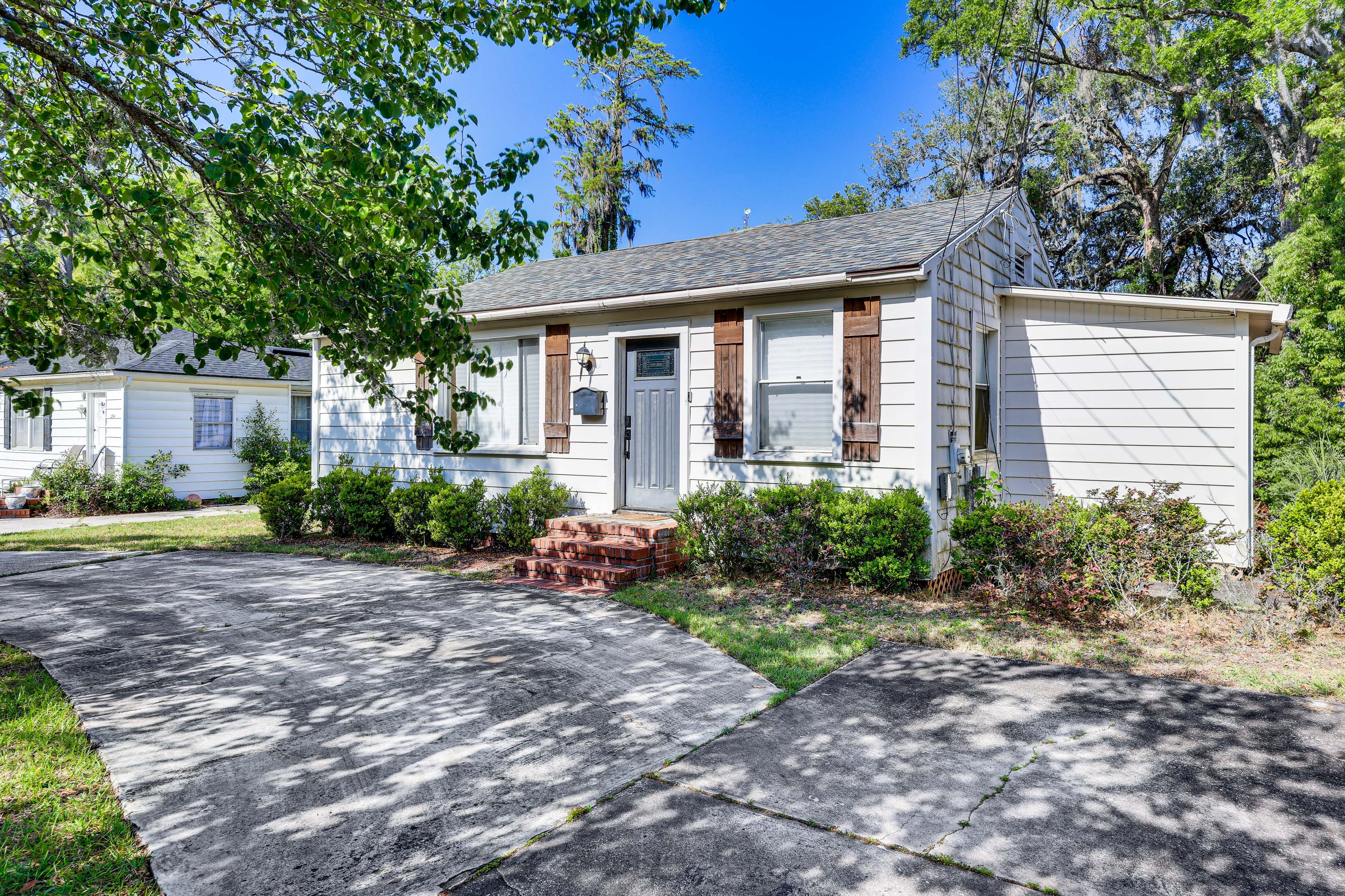Property Exterior | Fenced-In Yard | Charcoal Grill