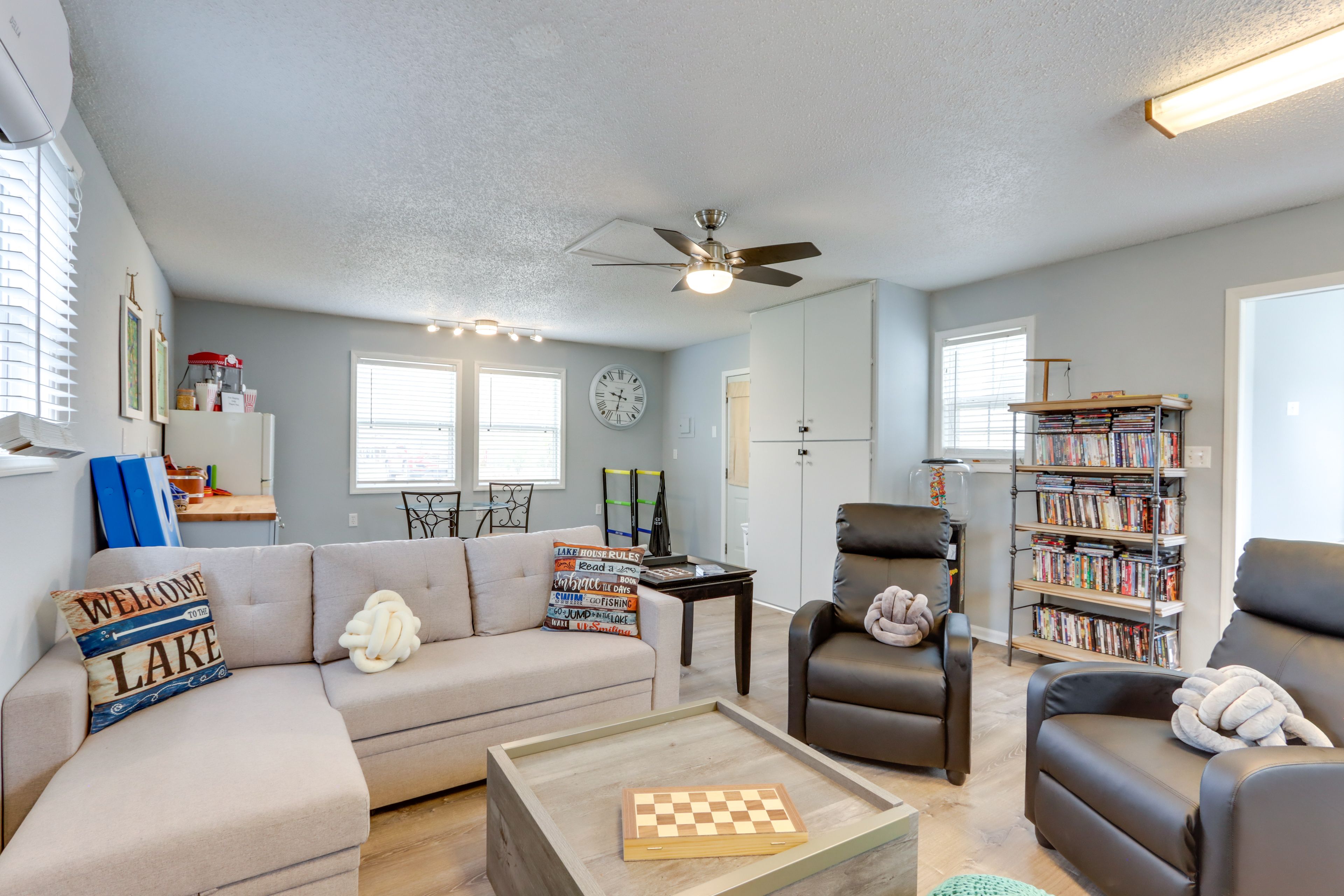 Game Room | Queen Sleeper Sofa | Kitchenette | Smart TV | DVD Player