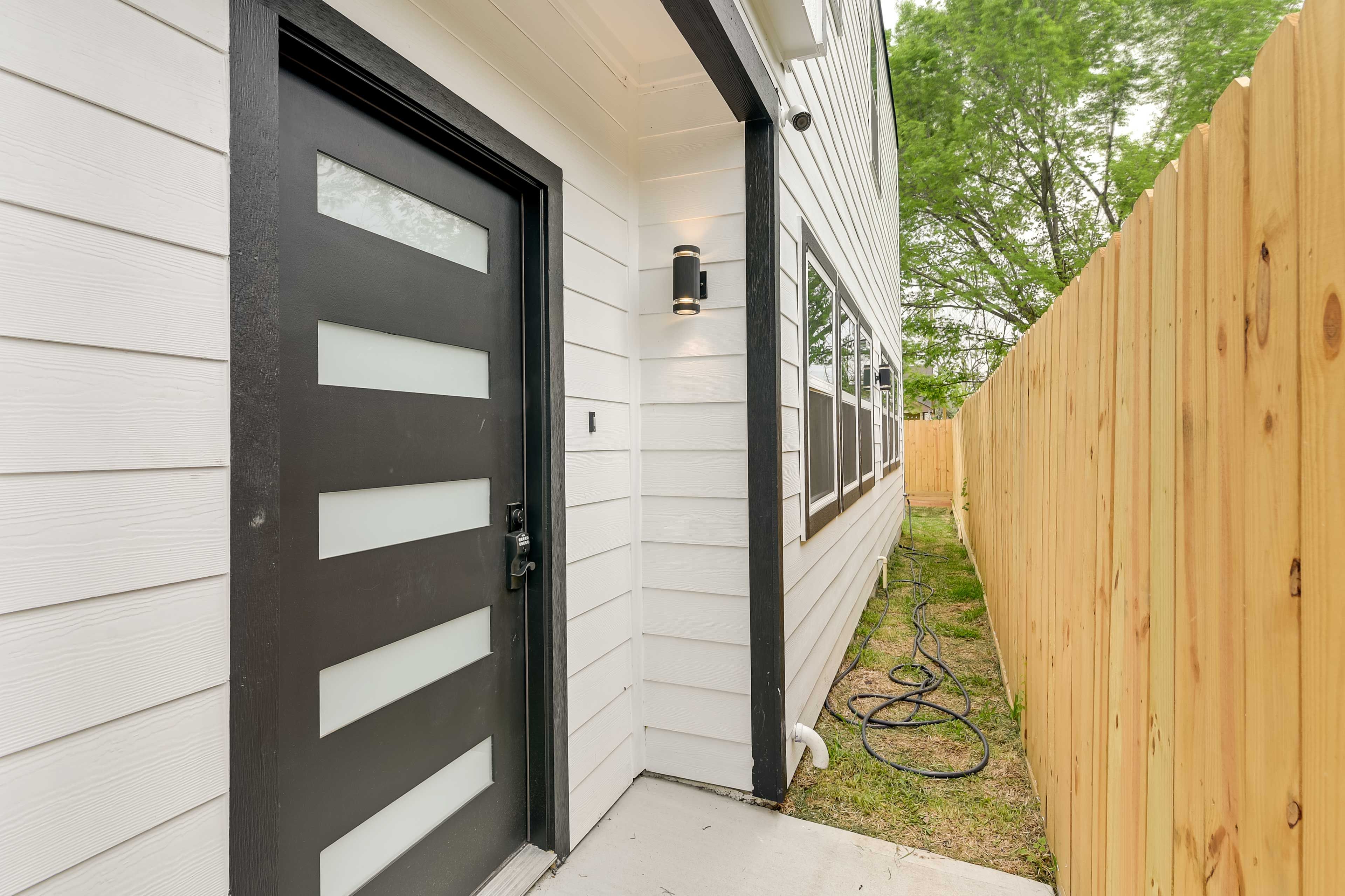 Private Entrance