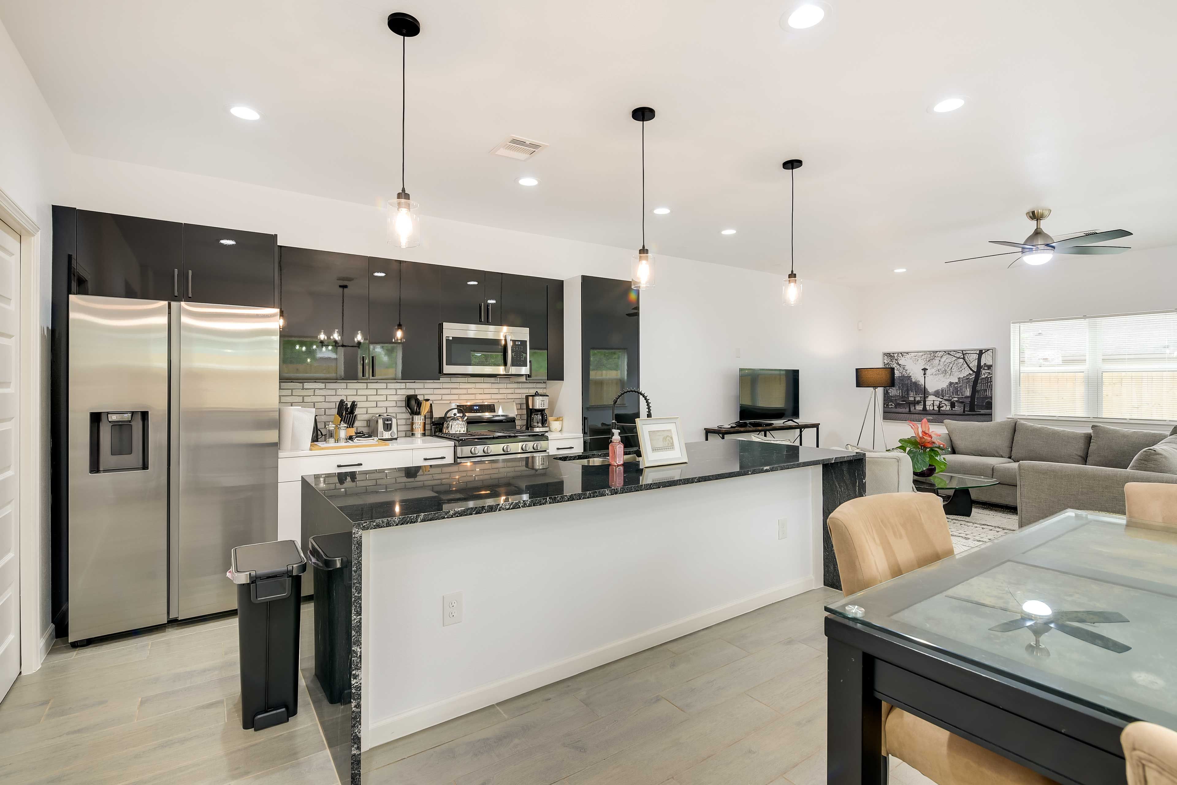 Kitchen | Keyless Entry | Prime Location | Pet Friendly w/ Fee