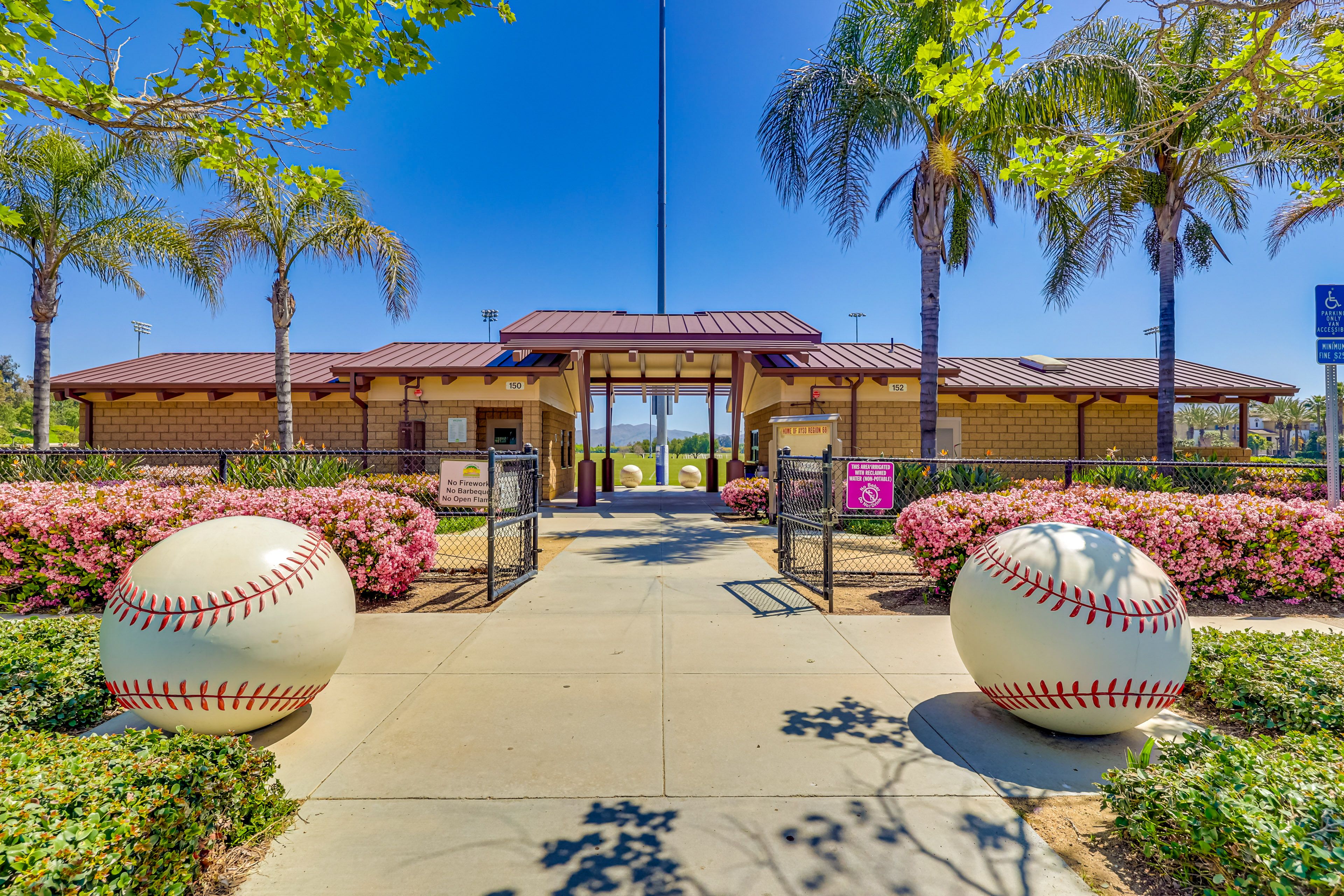 Village at the Park Community Amenities | Ball Park