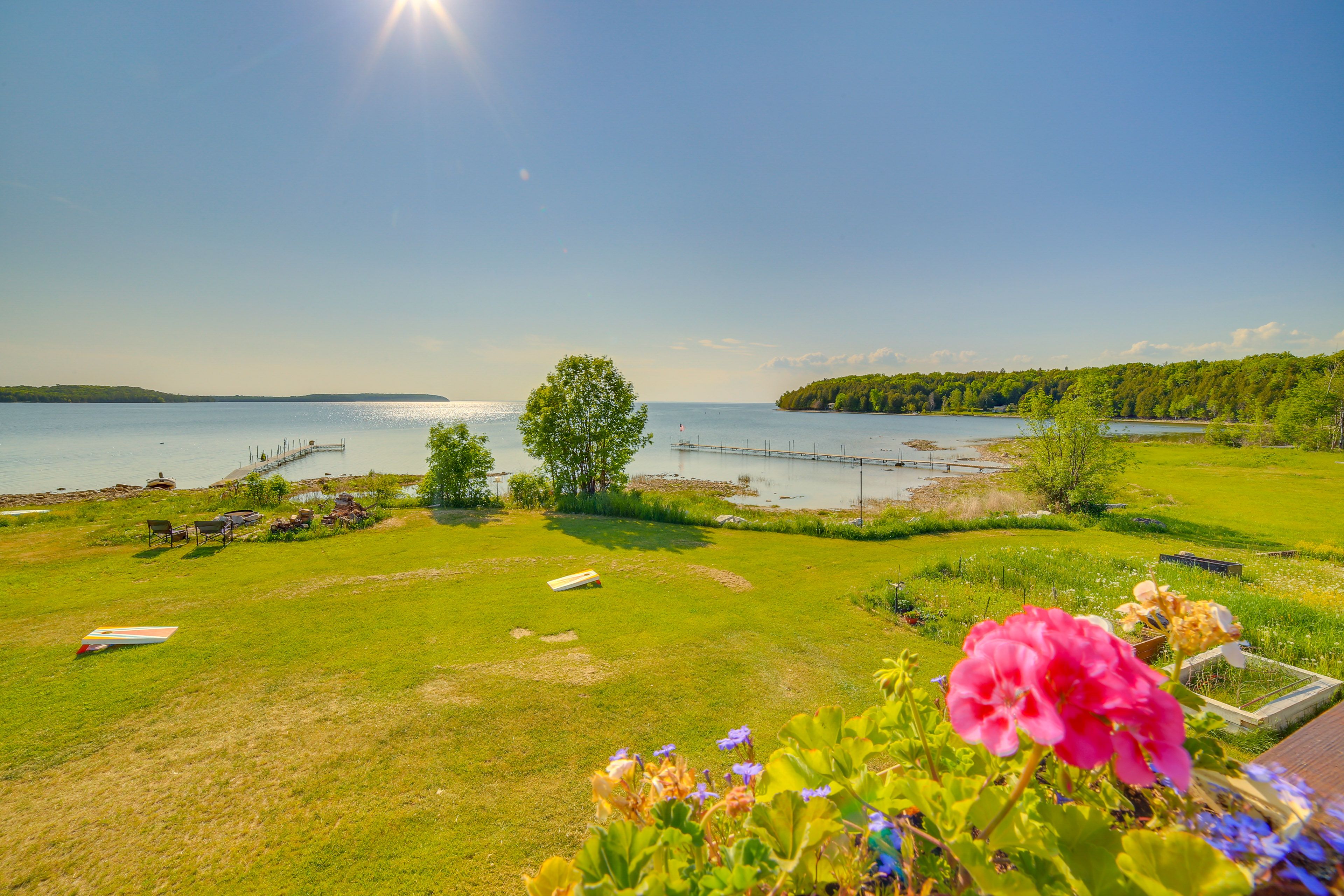 Private Backyard | Fire Pit | Private Dock | Deck Views