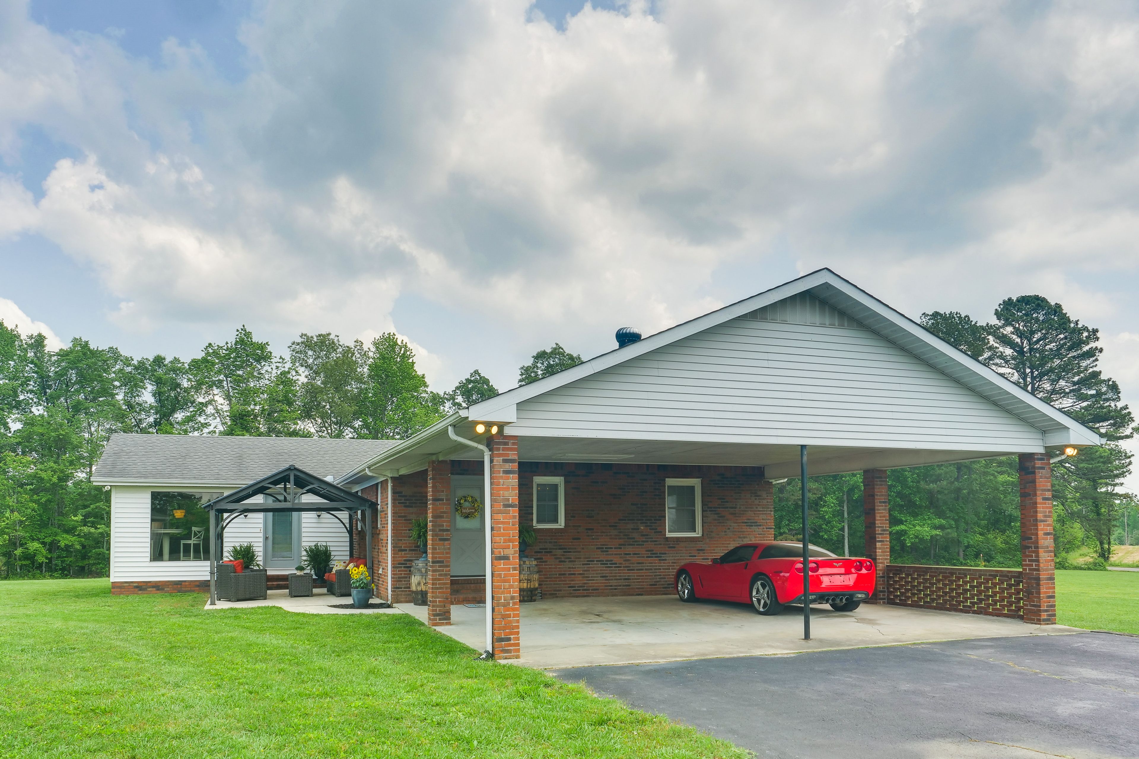 Parking | Driveway (2 Vehicles) | Free Street Parking