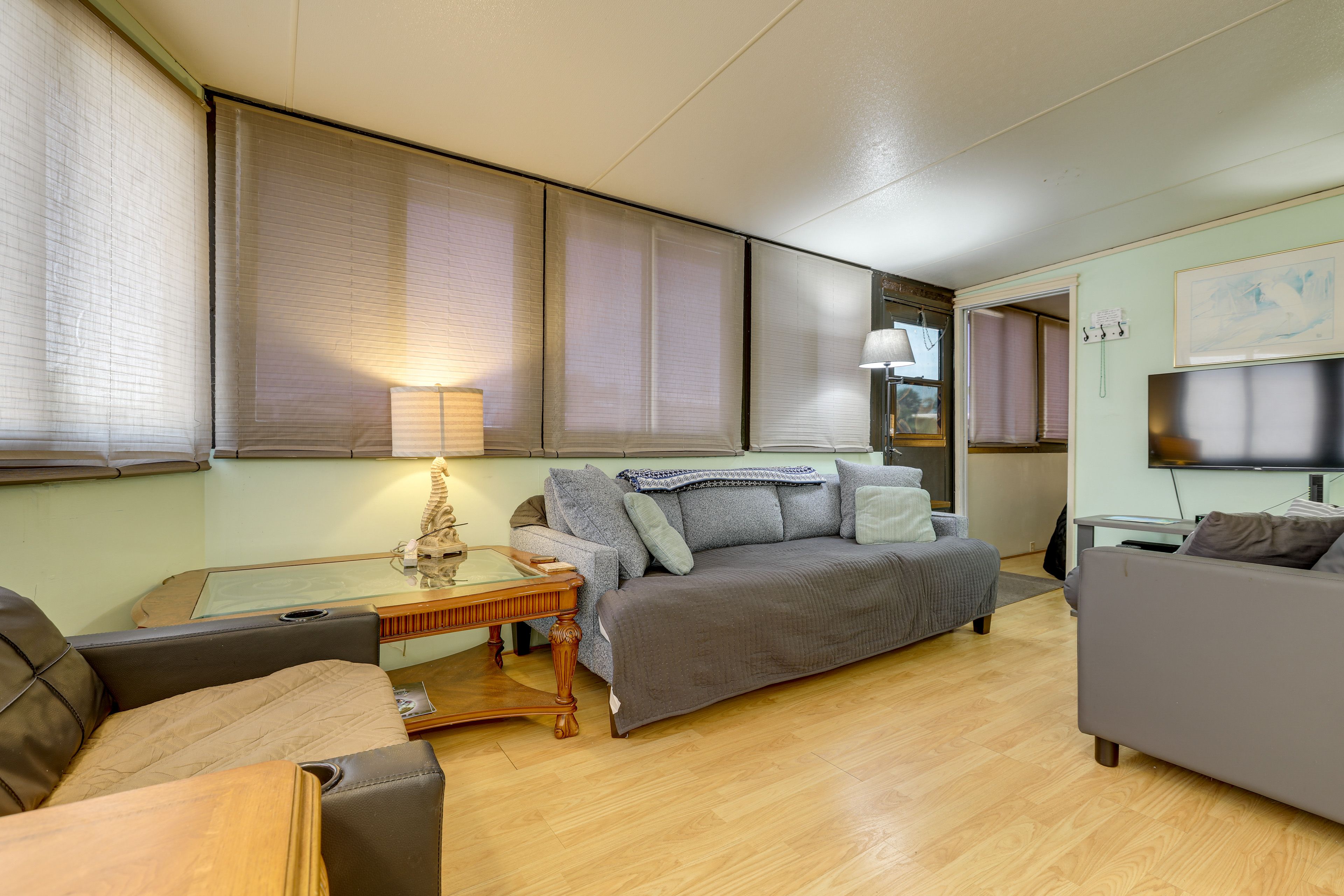 Living Room | Single-Story House