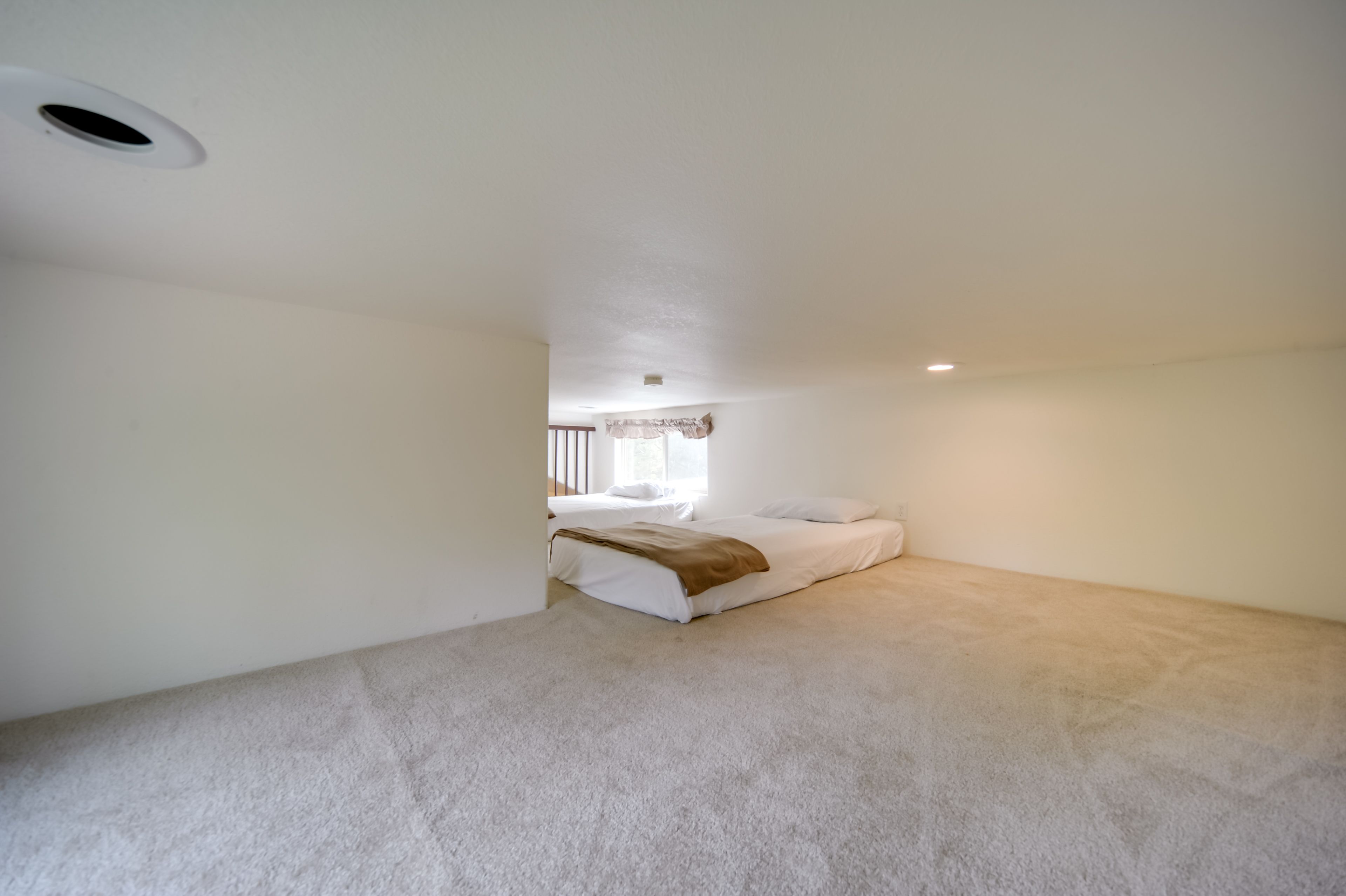Loft | 2 Twin Floor Mattresses