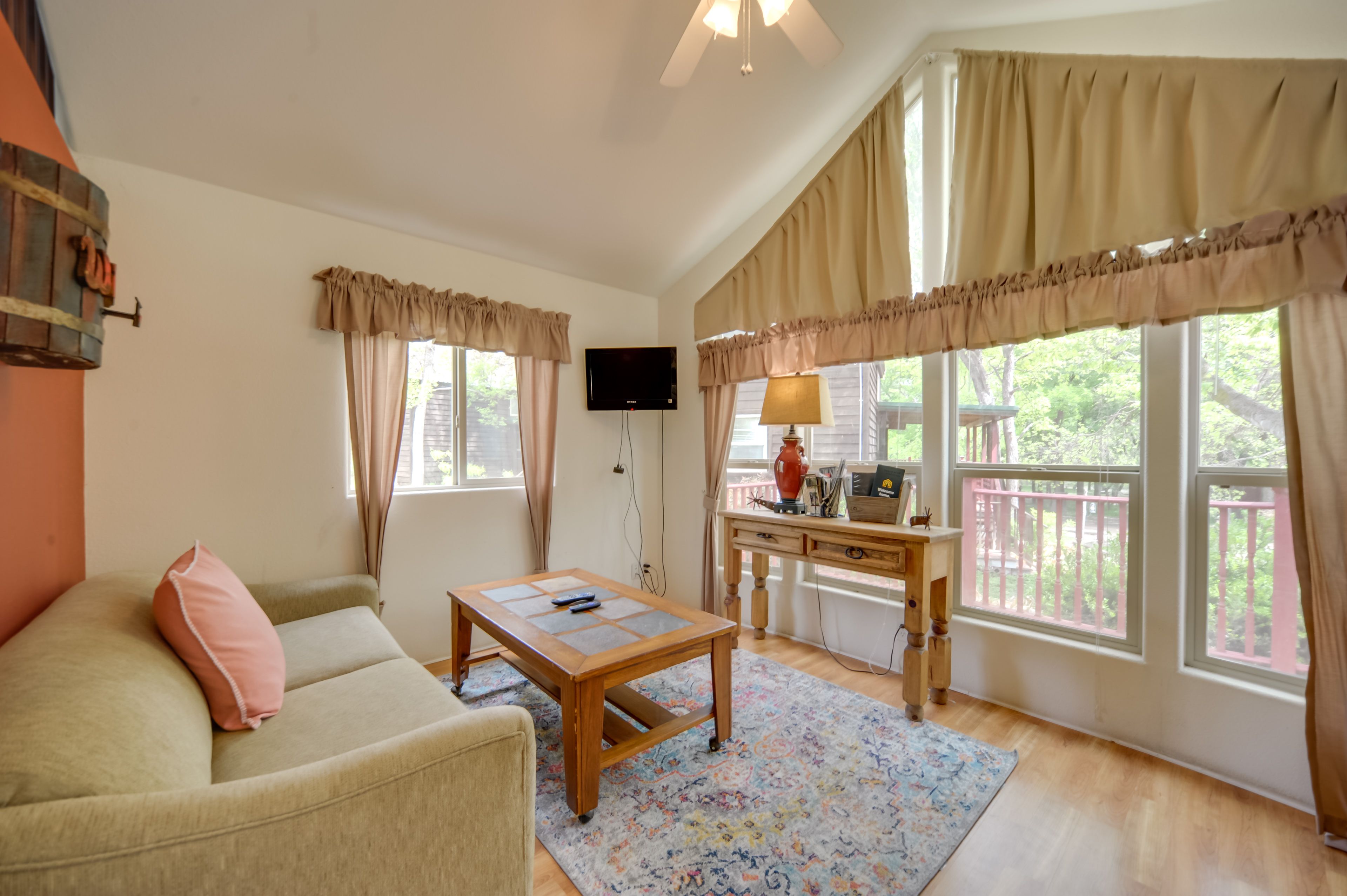 Fredericksburg Vacation Rental | 1BR | 1BA | Stairs Required | 350 Sq Ft