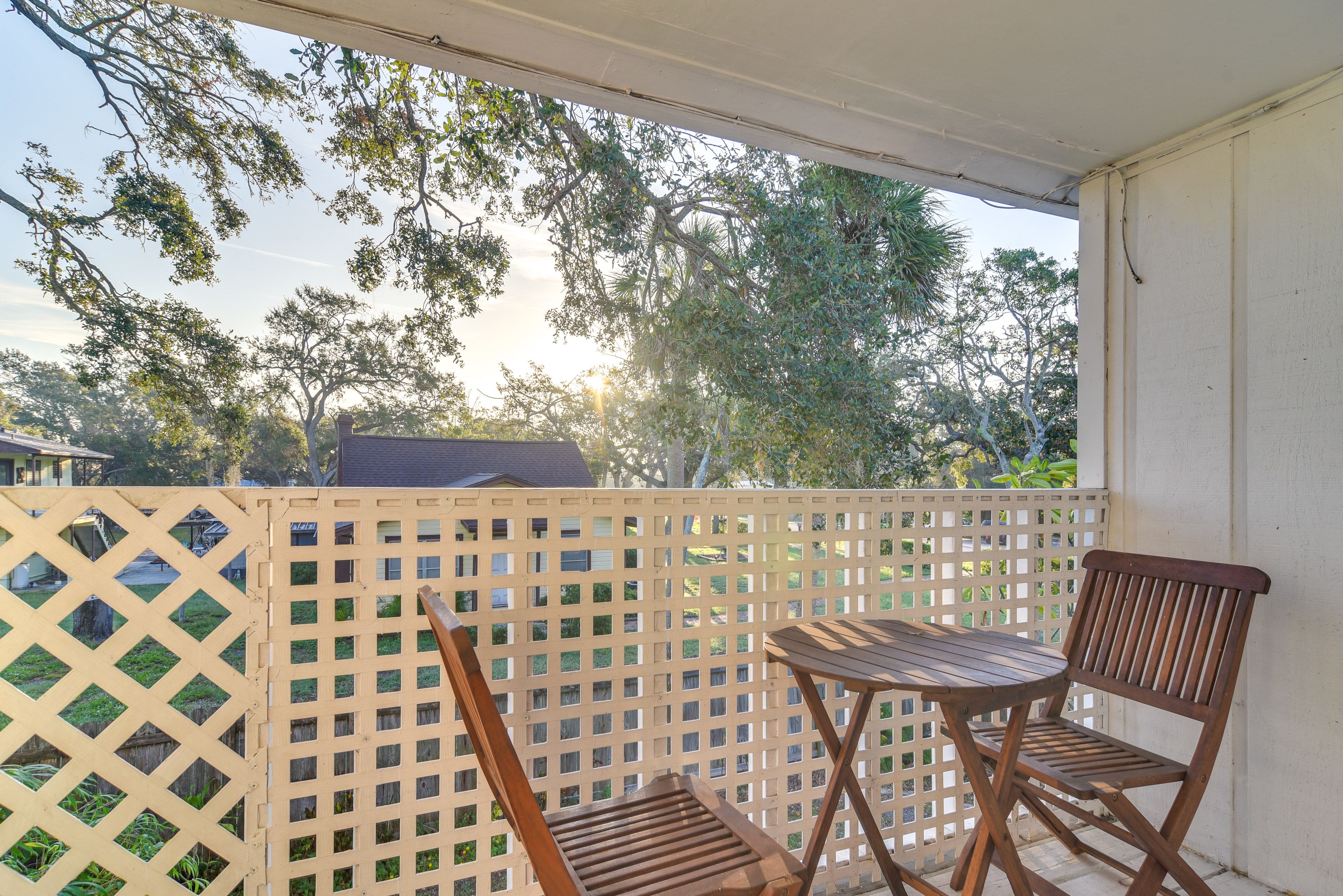 Balcony | Bistro Seating | 2nd Floor