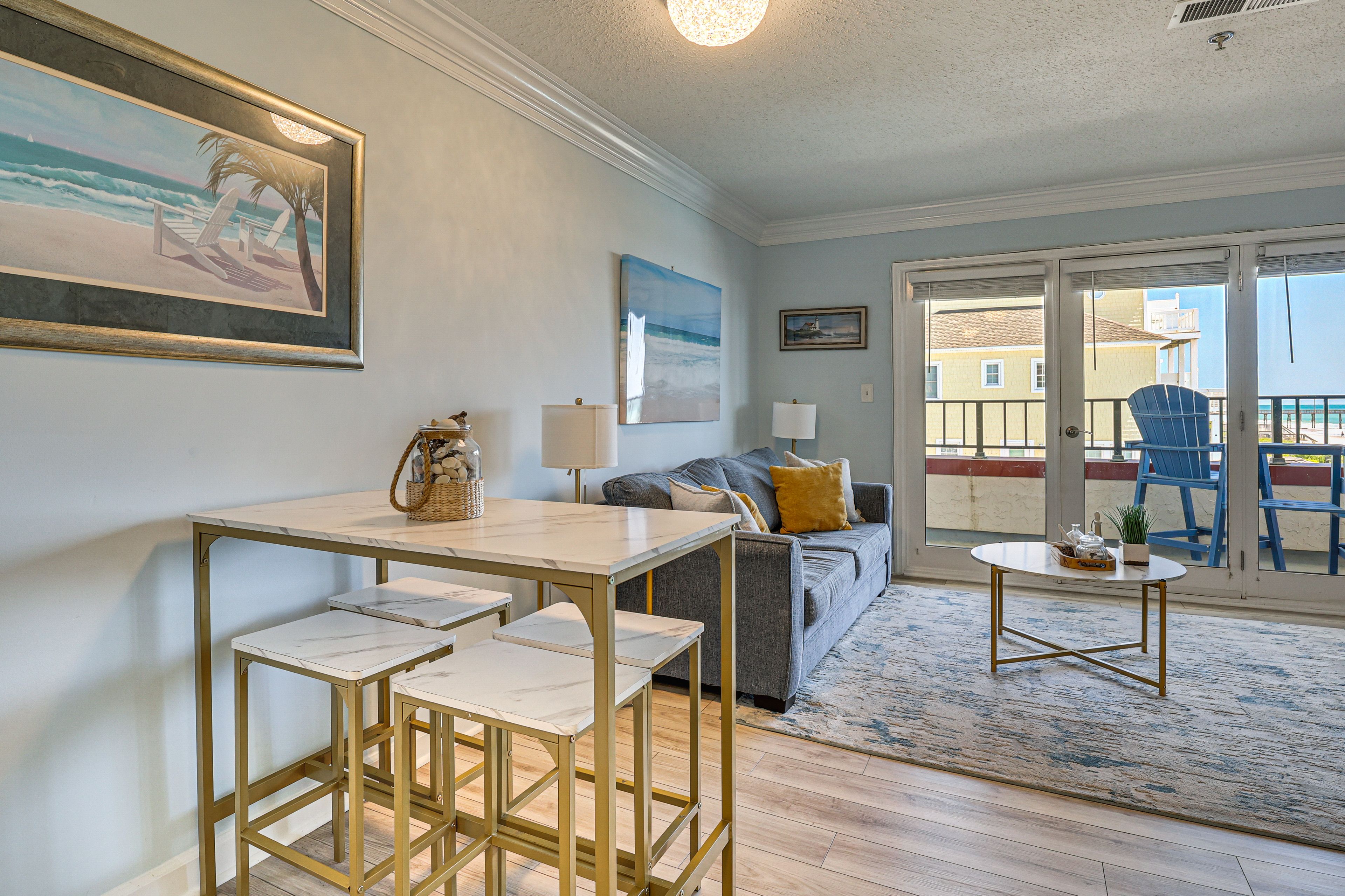Dining Area | Fully Equipped Kitchen | Dishware & Flatware