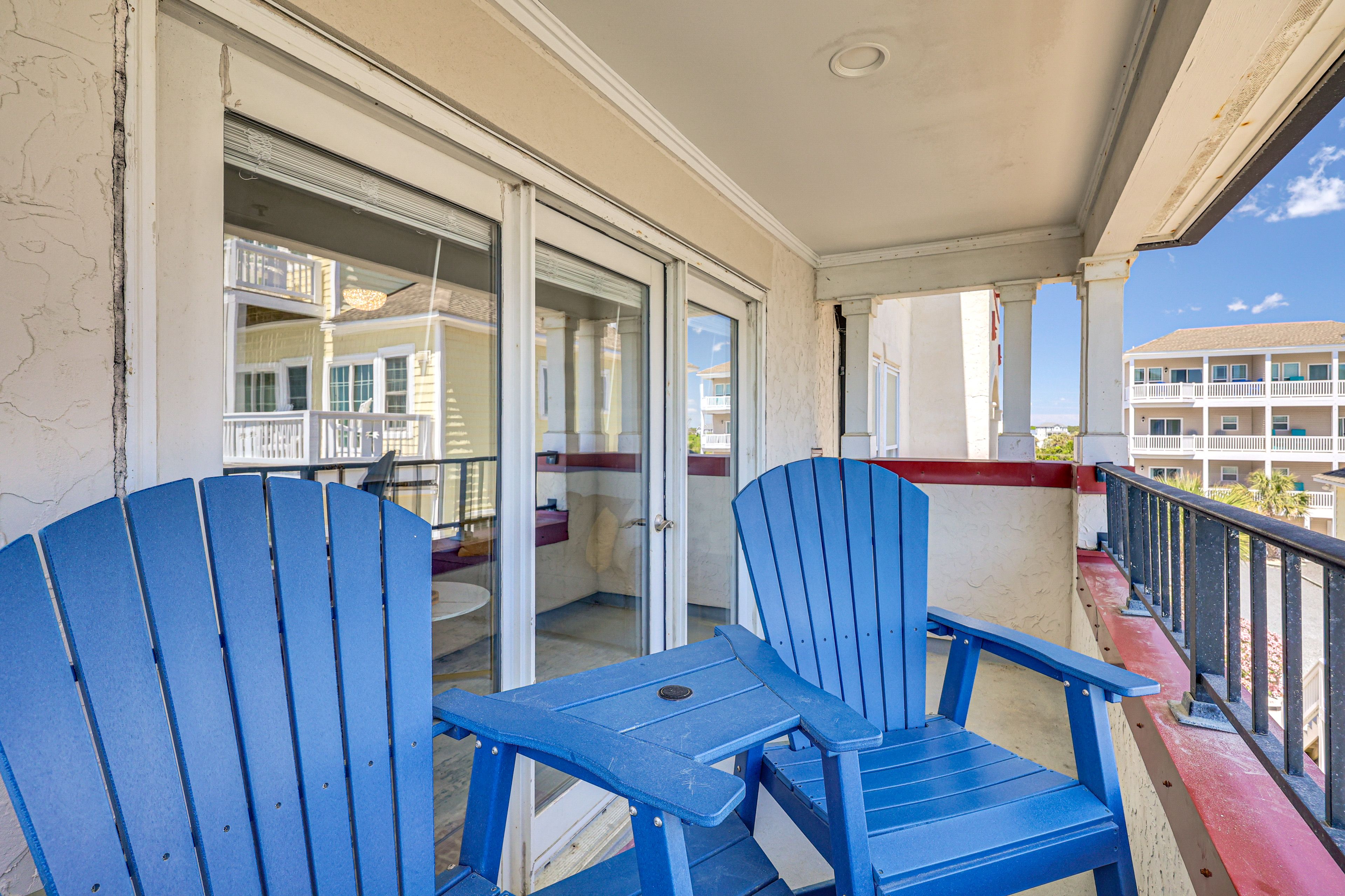 Outdoor Space | Private Balcony