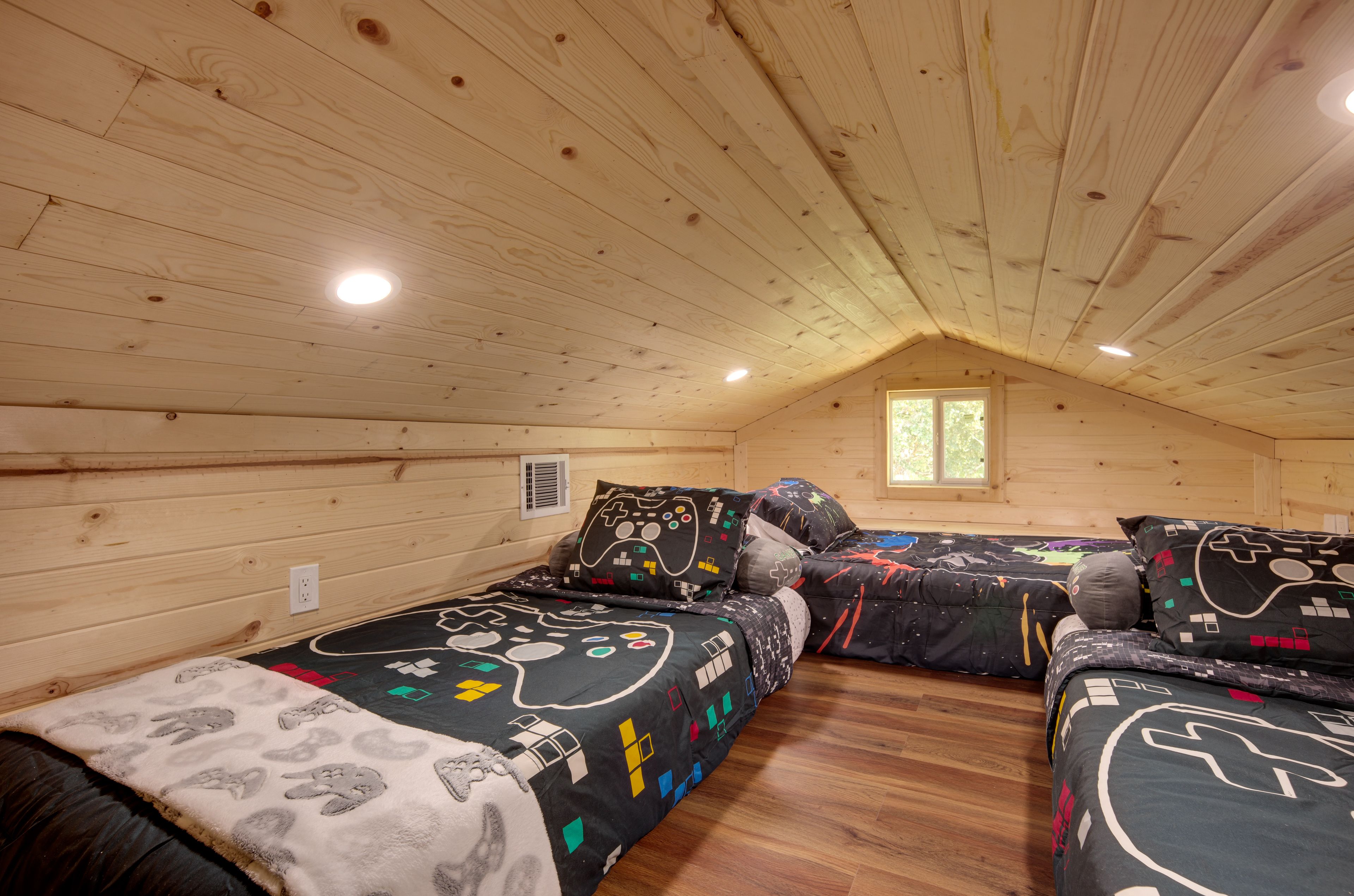 Loft | 3 Twin Floor Mattresses