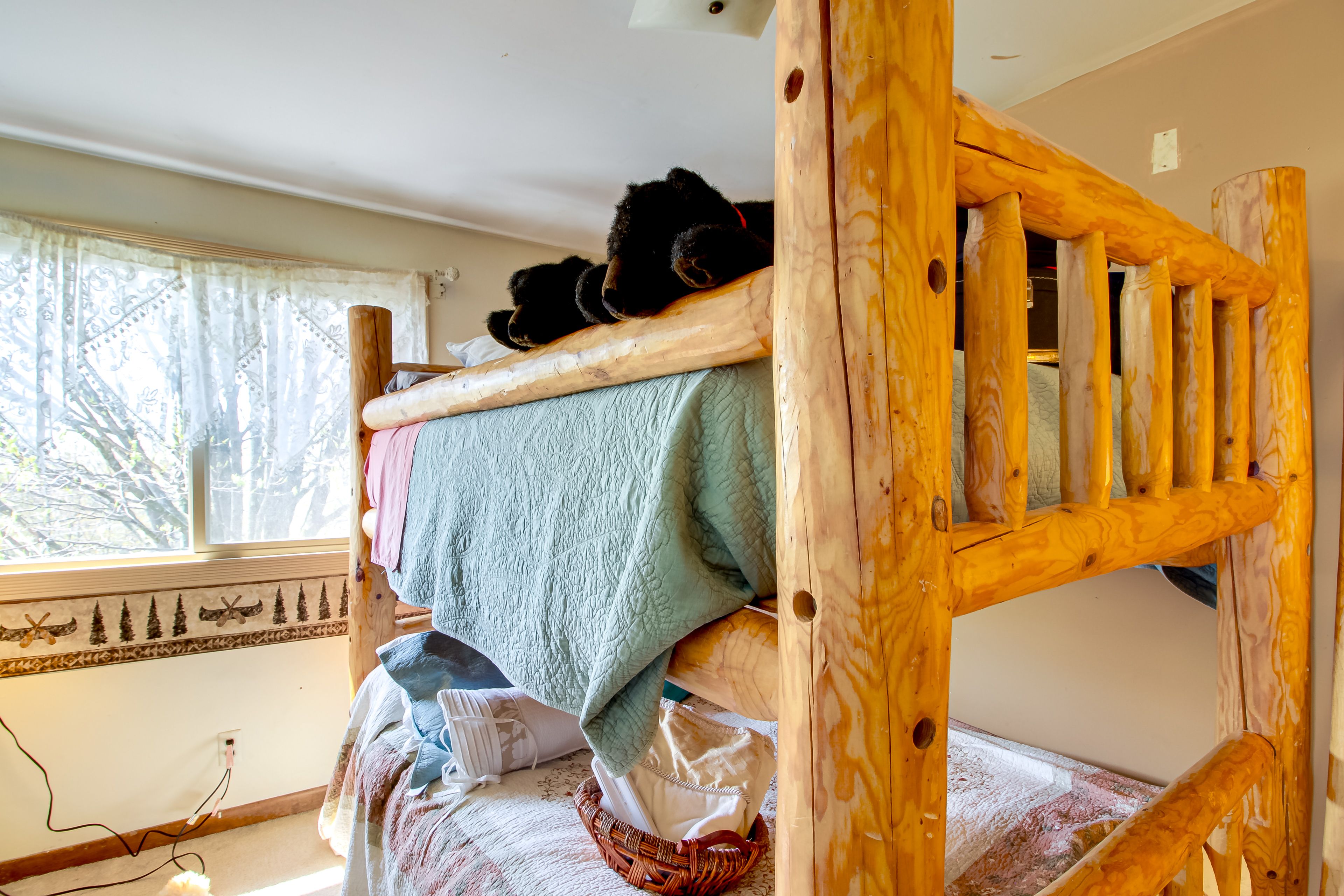 Bedroom 2 | Queen Bunk Bed | 2nd Floor
