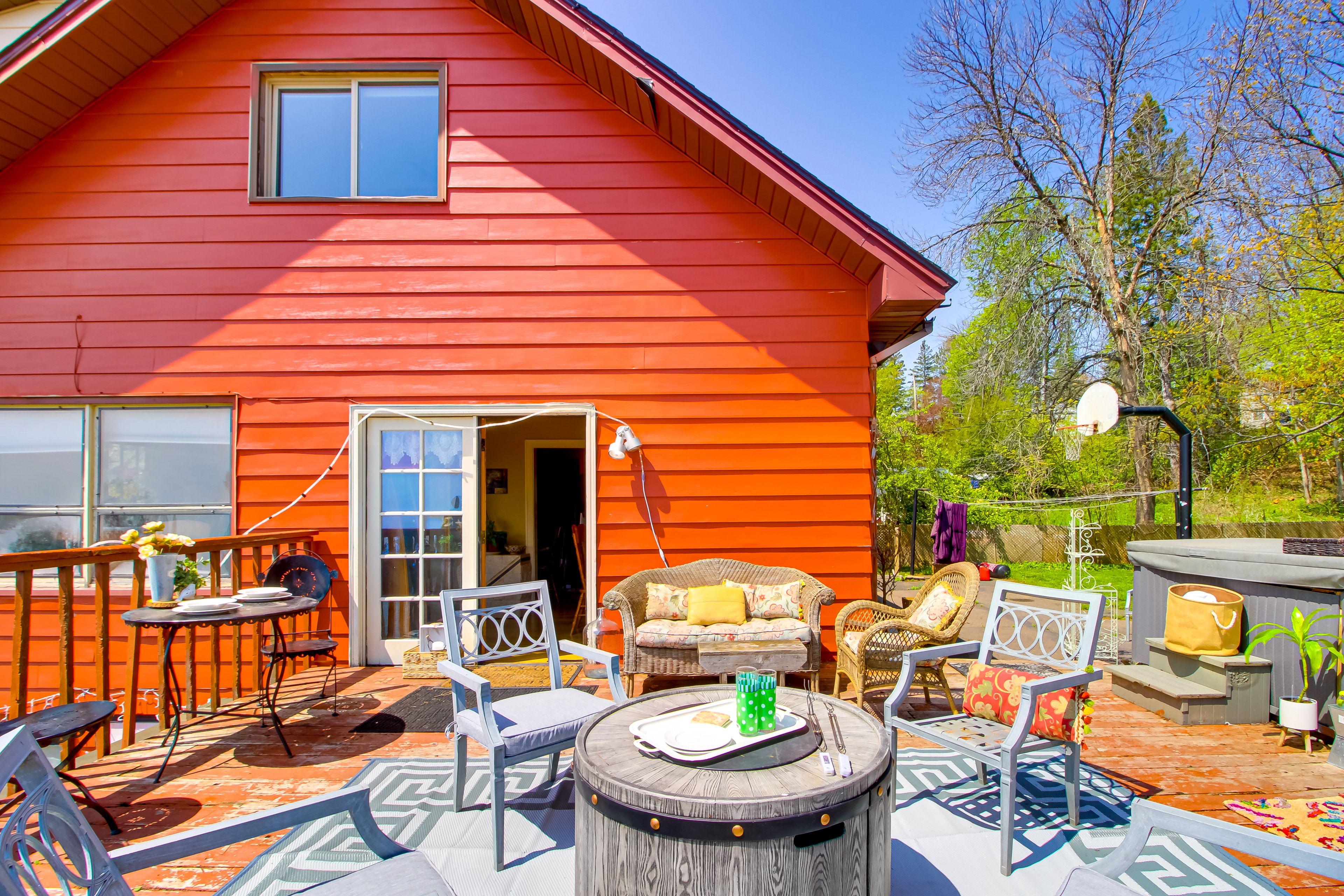 Private Deck | Fire Table | Gas Grill | Hot Tub