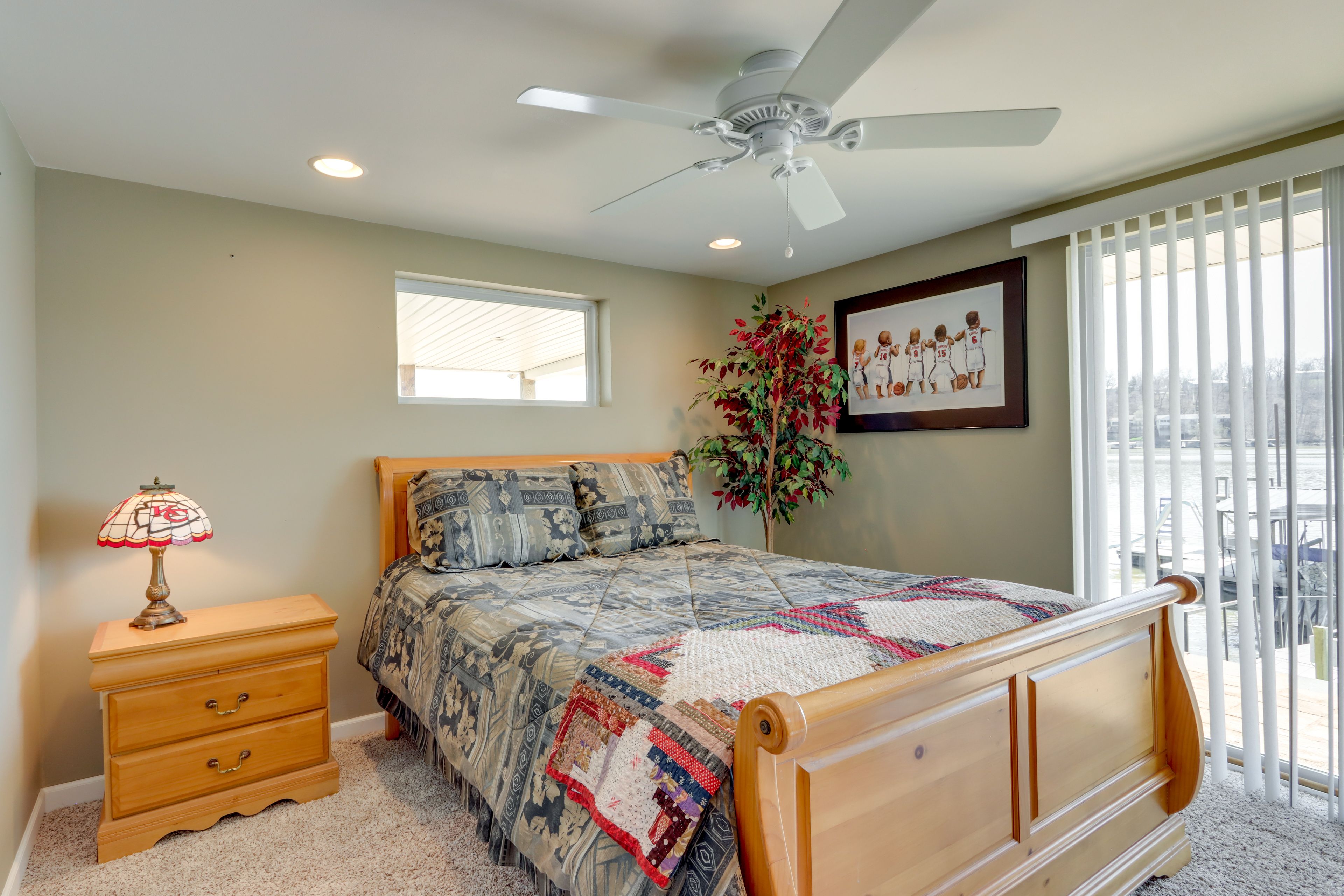 Bedroom 3 | Queen Bed | Basement