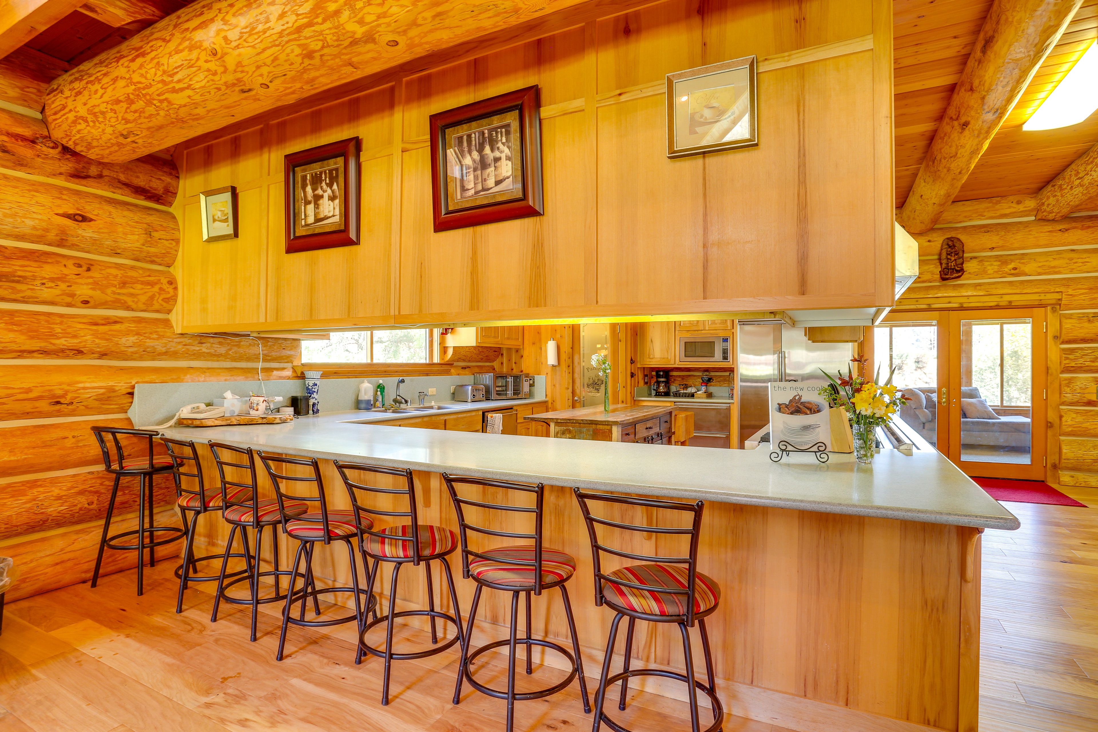 Kitchen | Main Level | Drip Coffee Maker | Blender | Toaster