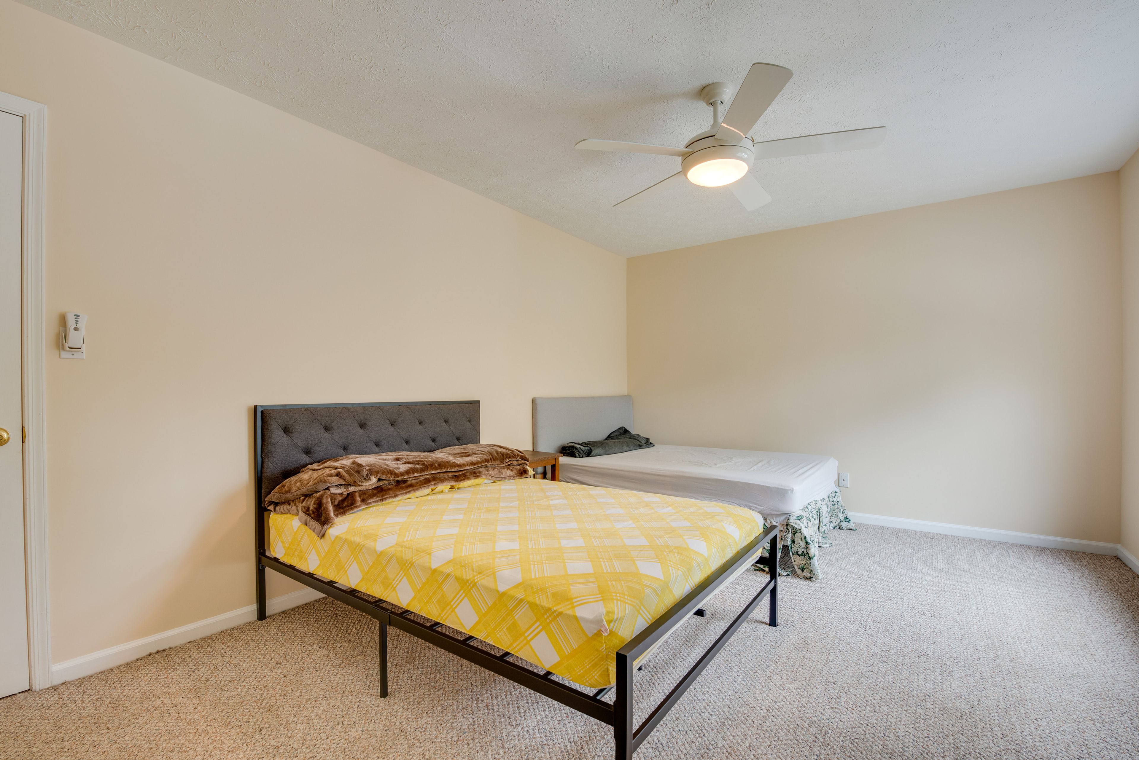 Bedroom 2 | 2 Full Beds | Linens Provided