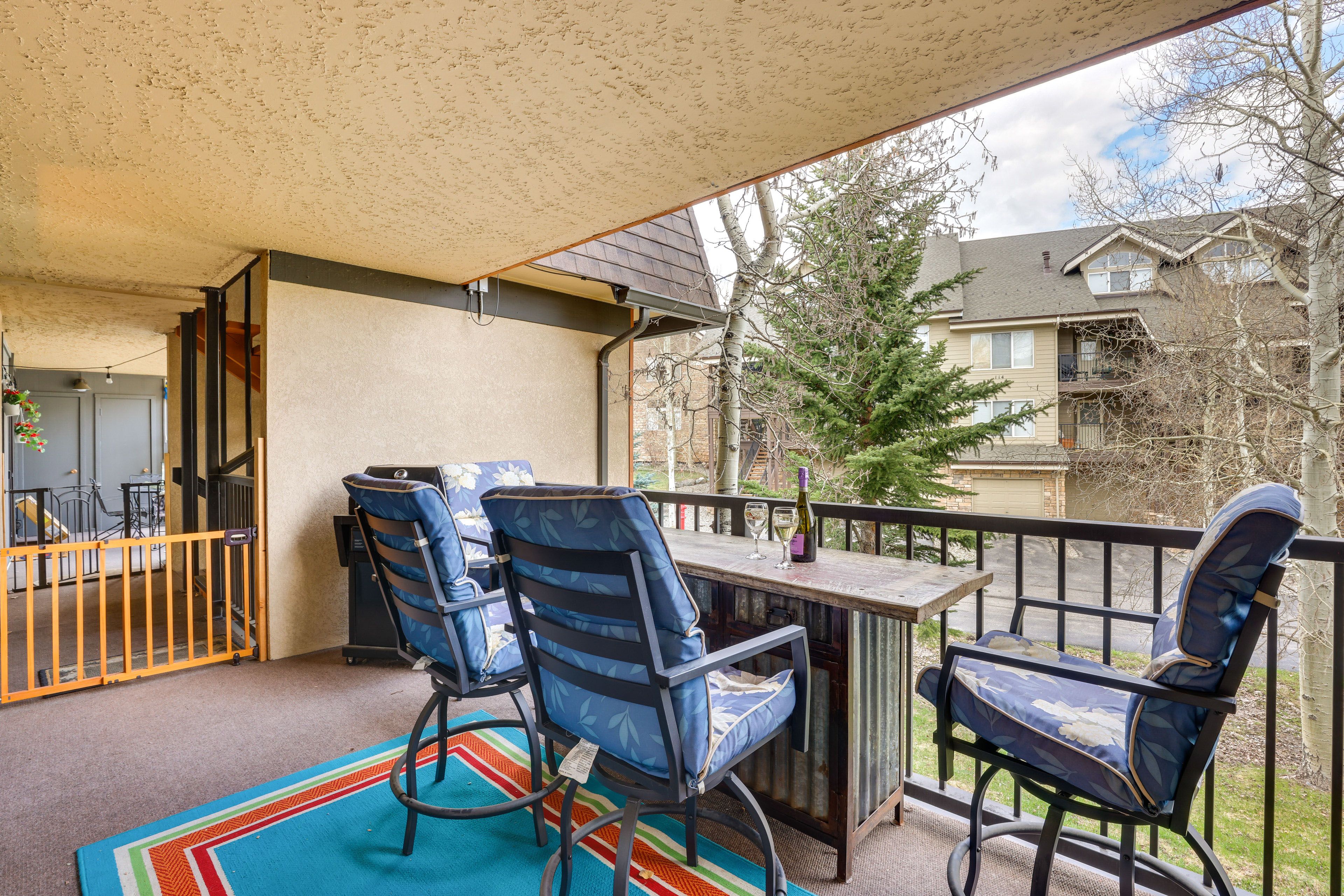 Private Balcony | Mountain & Lake Views