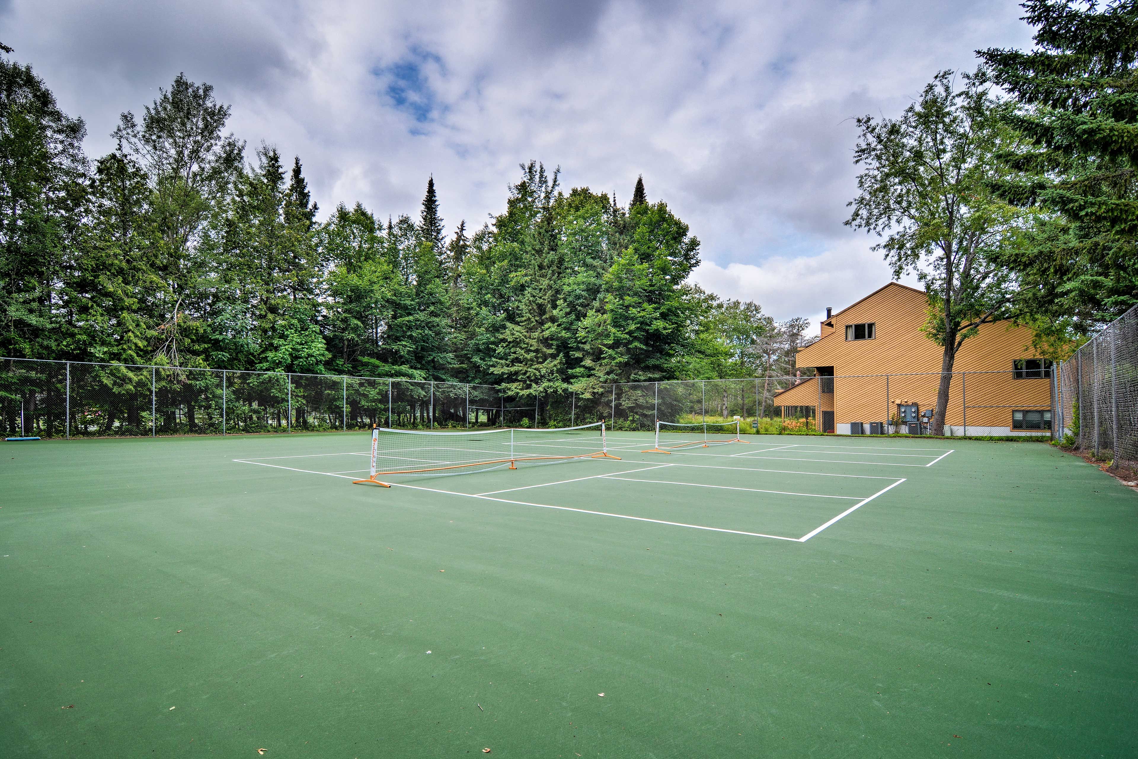 Community Tennis Courts