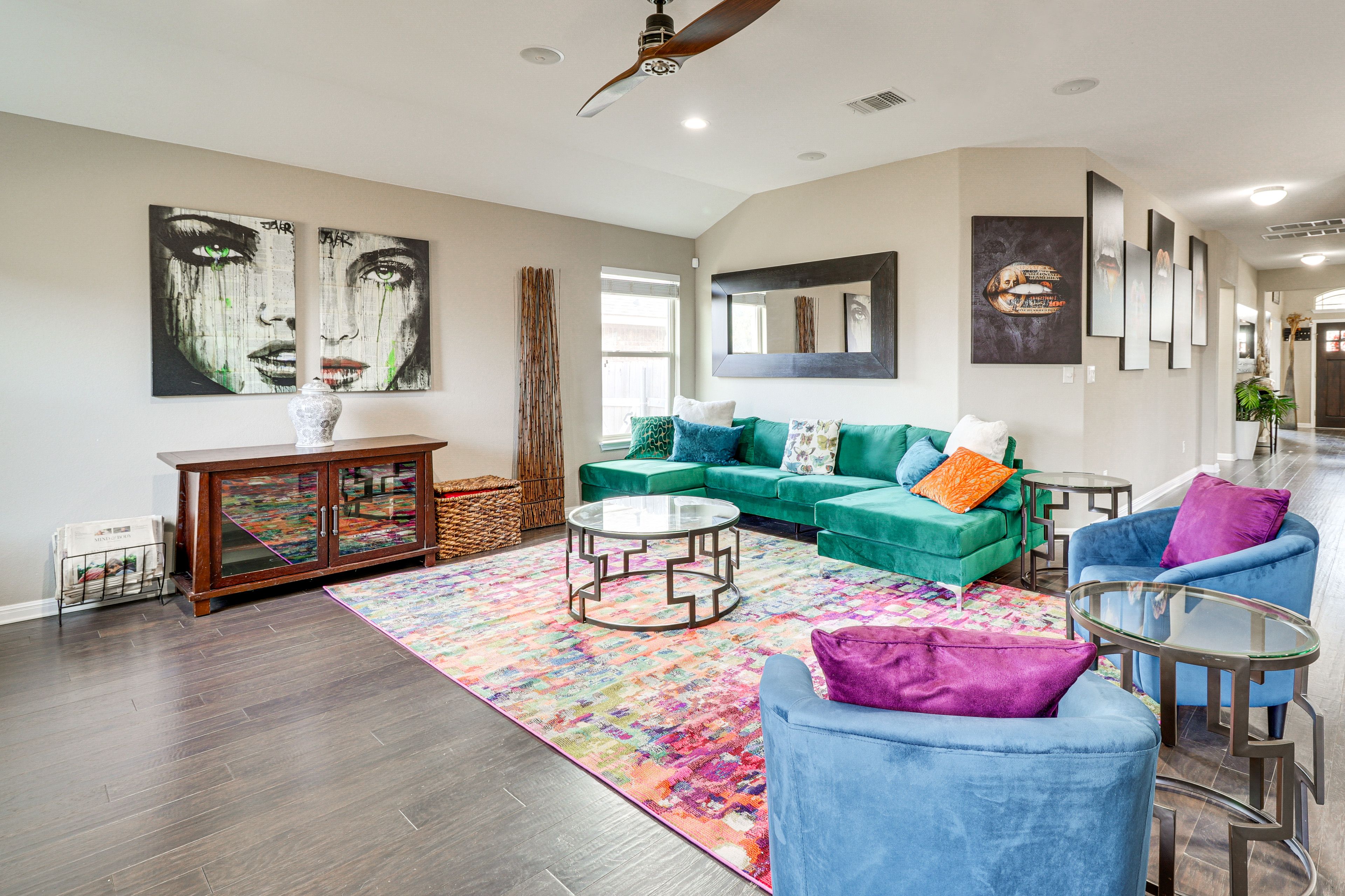 Living Room | Central A/C & Heating | Stylish Décor
