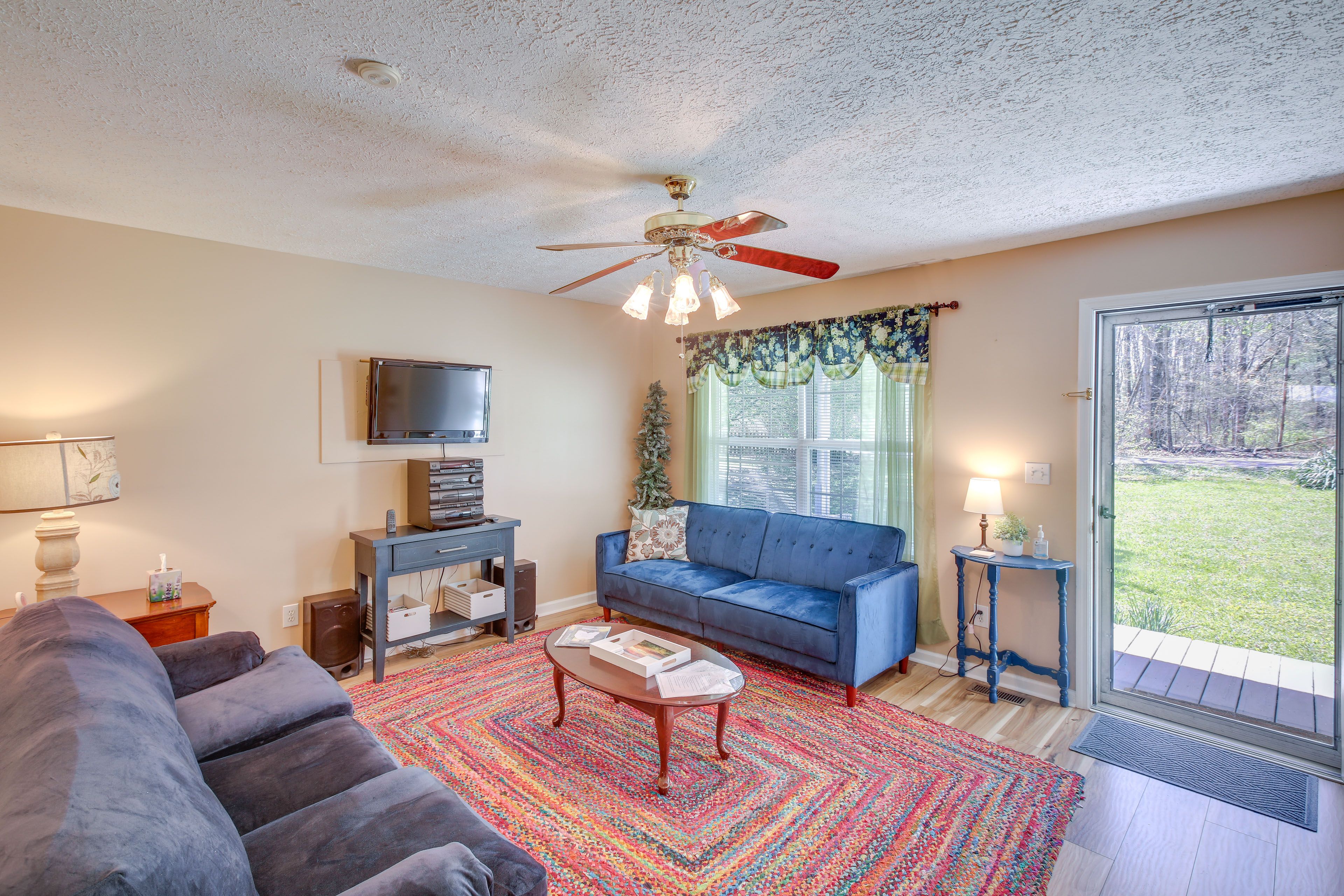 Tracy City Vacation Rental | 3BR | 2BA | 2 Steps to Enter | 1,000 Sq Ft