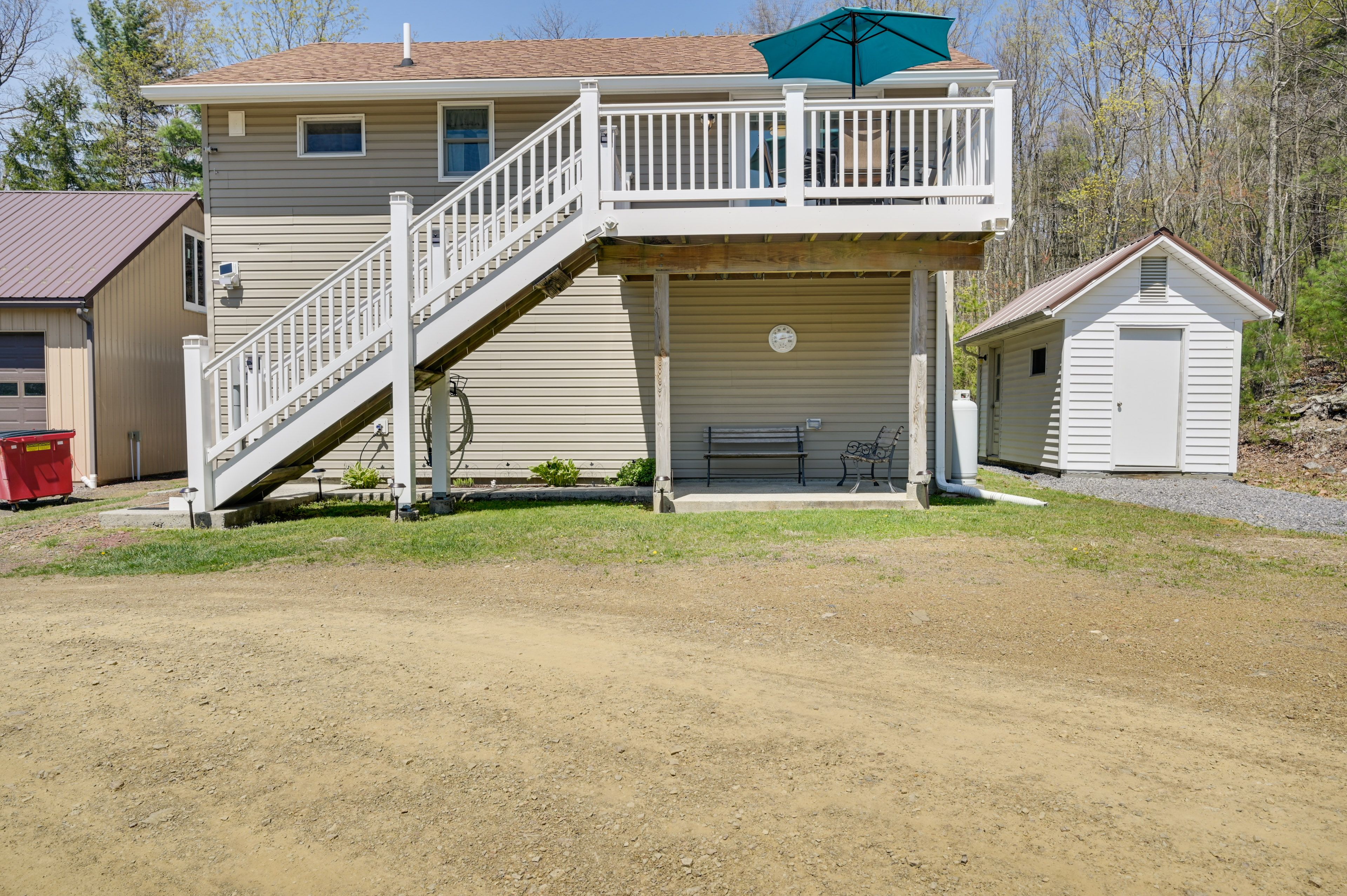 Exterior | Ample Driveway Parking Available