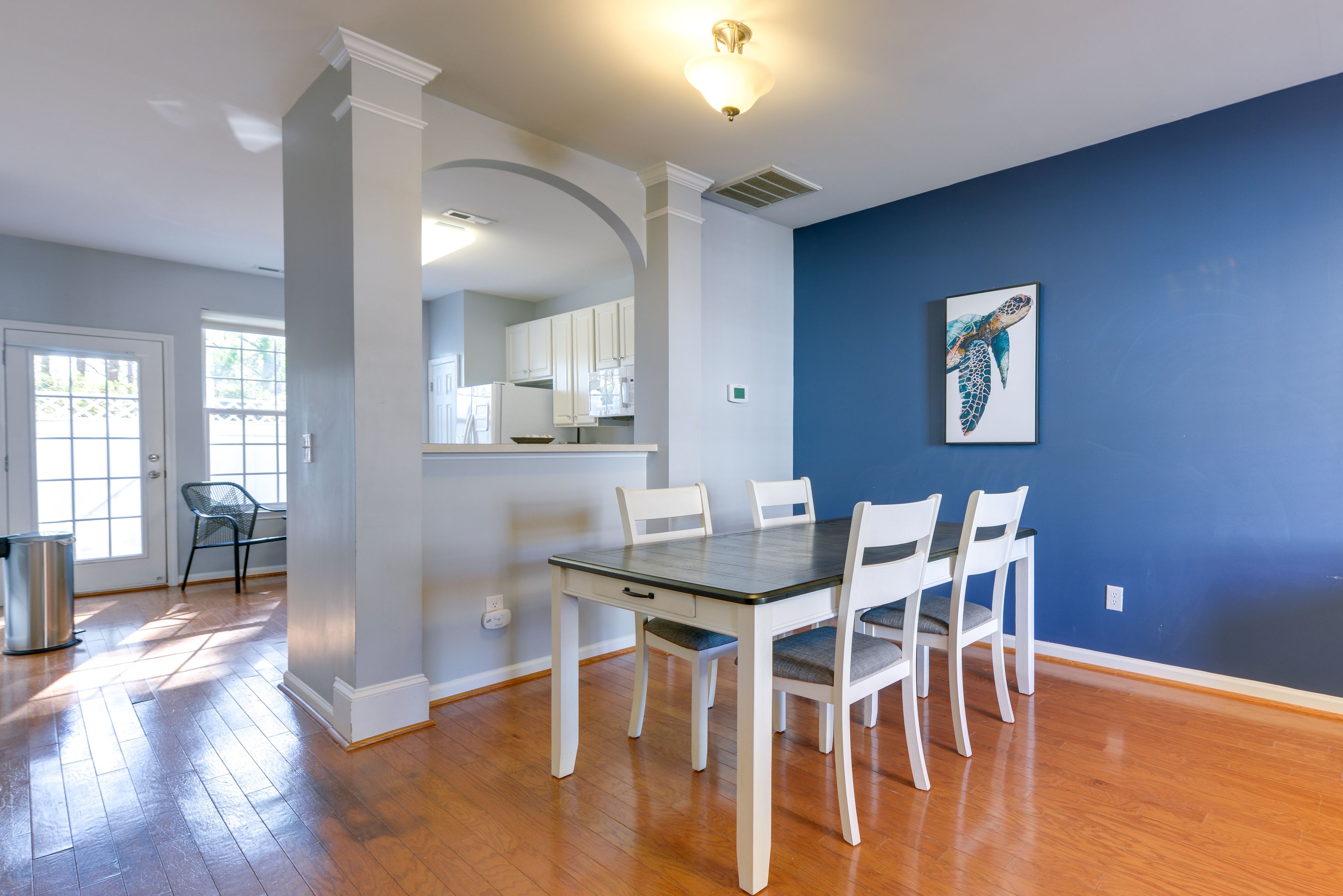 Dining Area | Dishware/Flatware | Trash Bags/Paper Towels