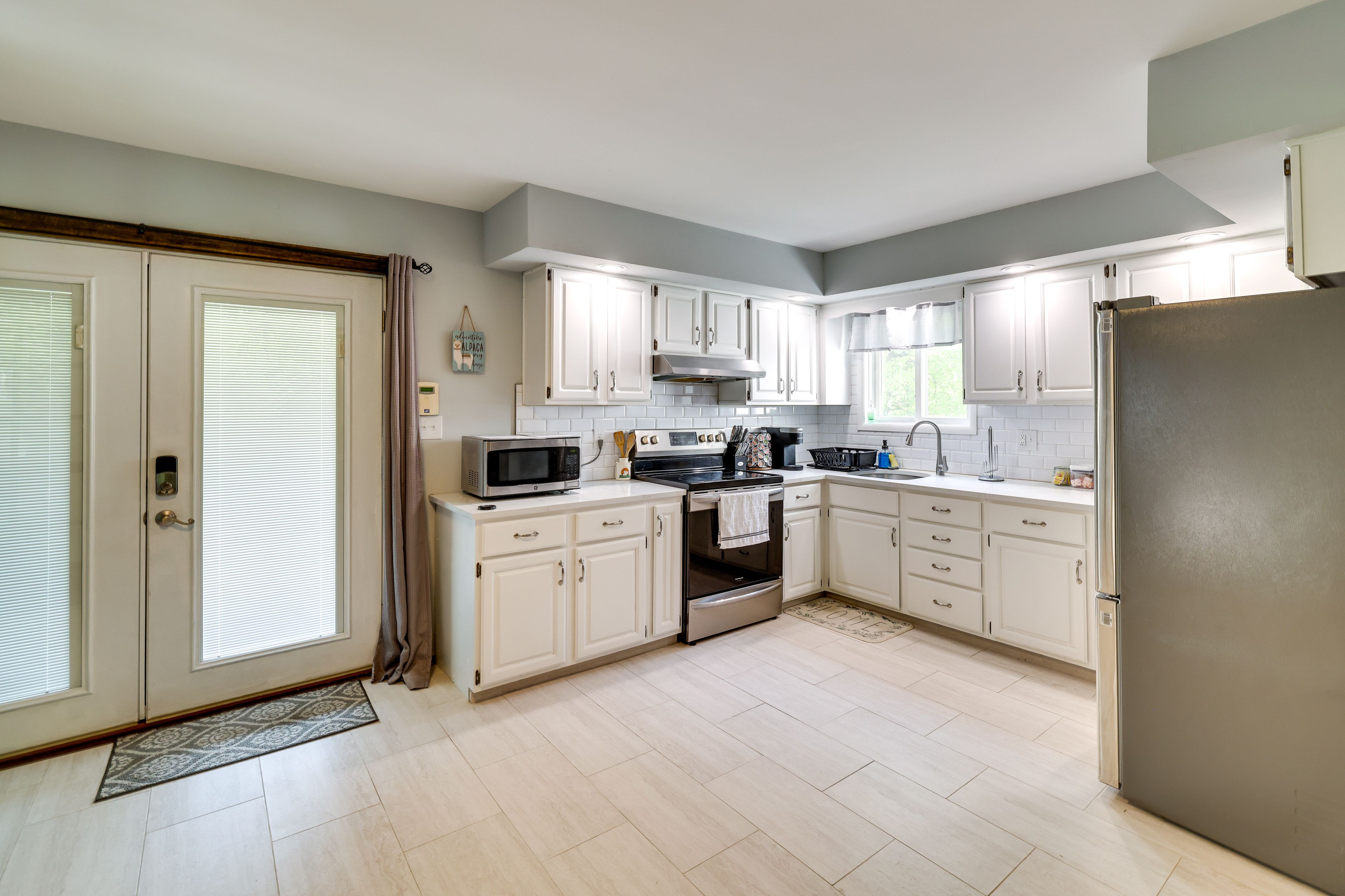 Kitchen | 1st Floor | Keurig Coffee Maker | Blender | Cooking Basics | Spices