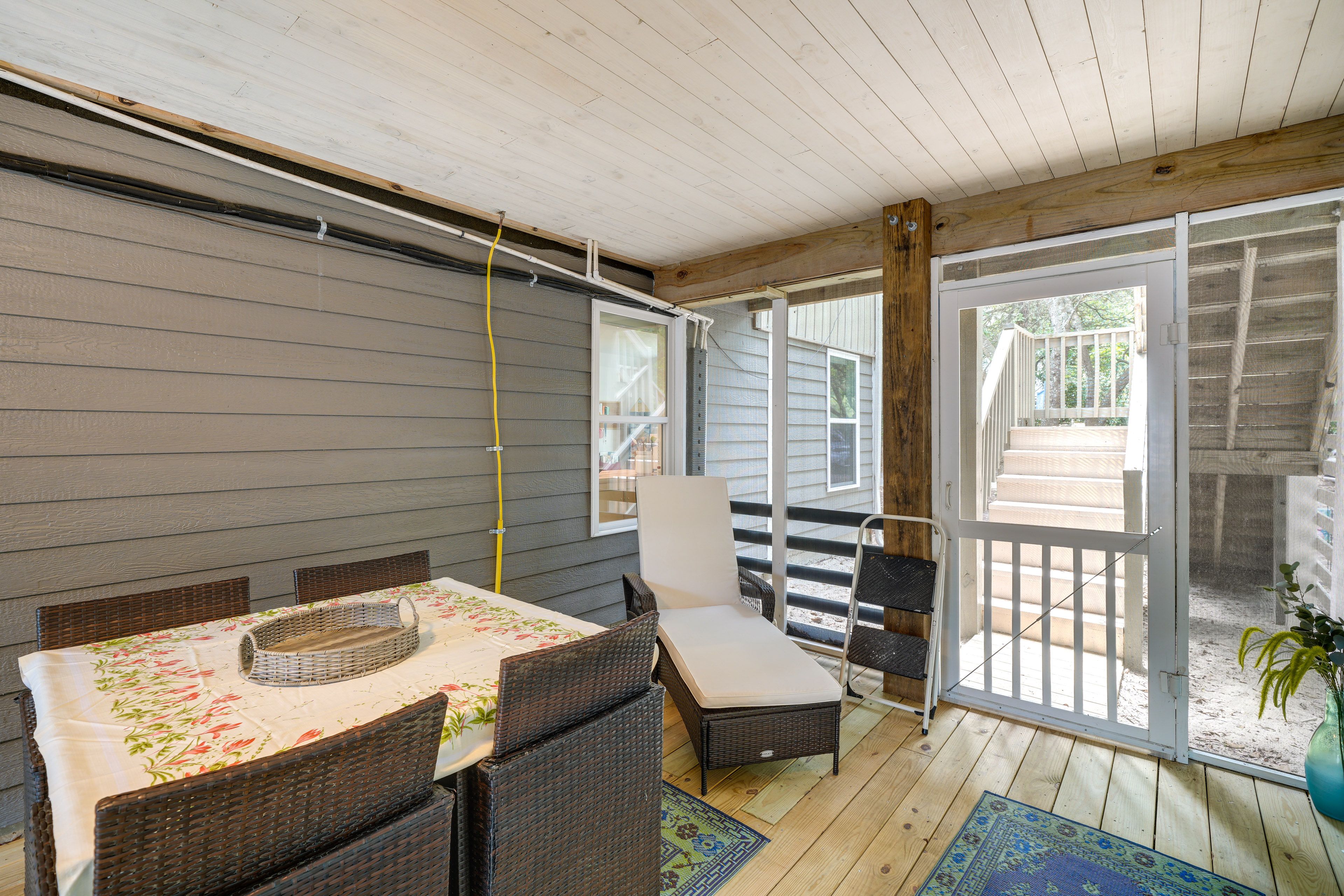 Screened Porch