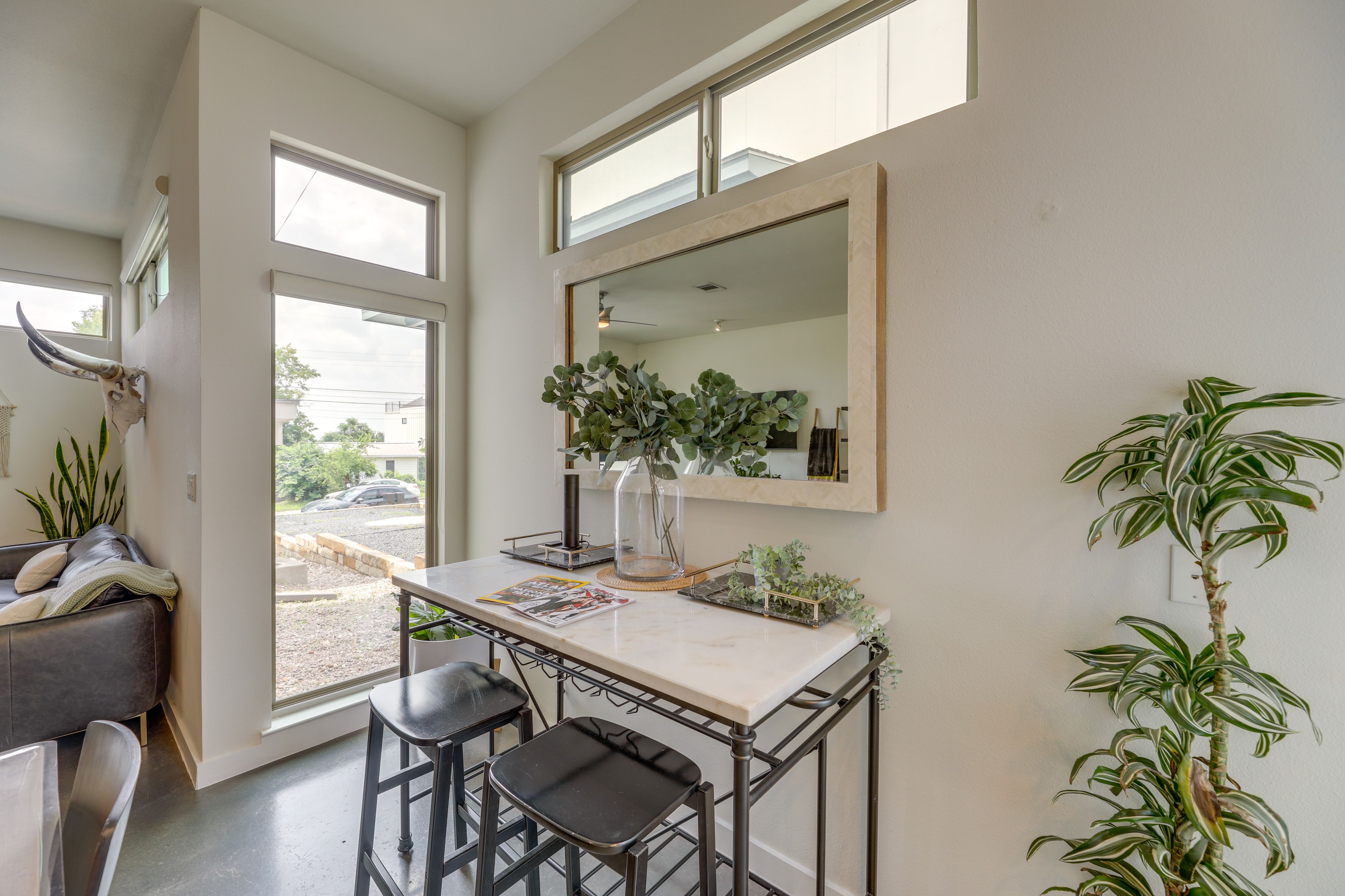 Breakfast Table