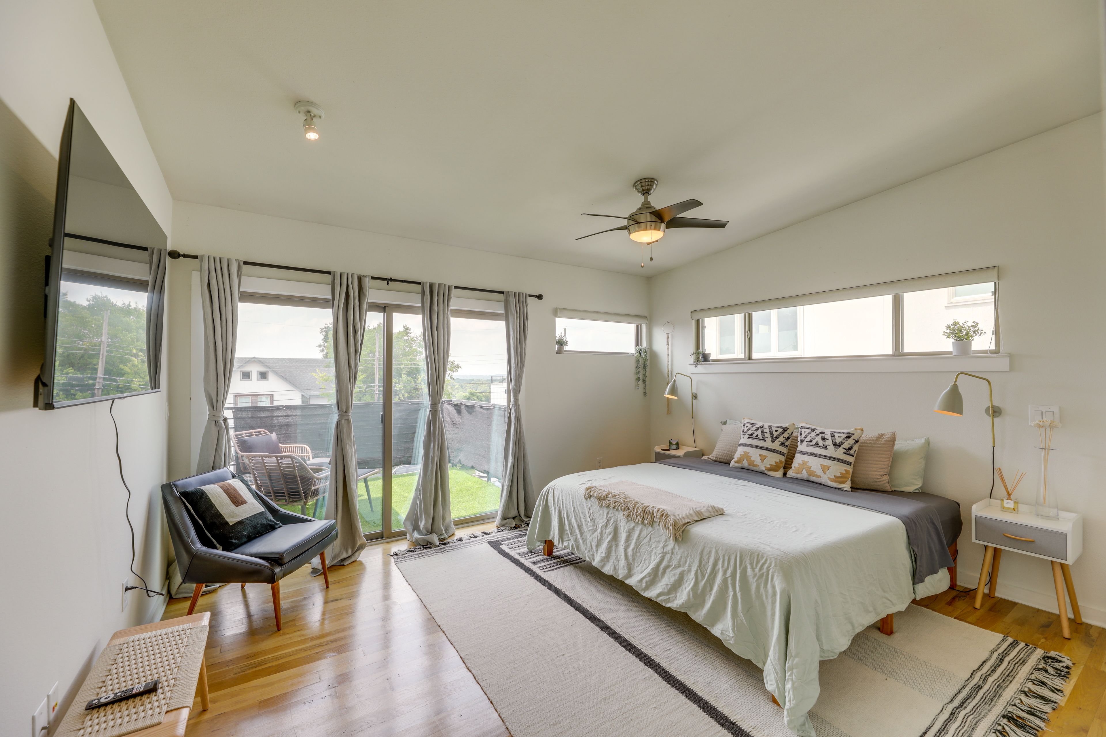 Bedroom 4 | King Bed | En-Suite Bathroom