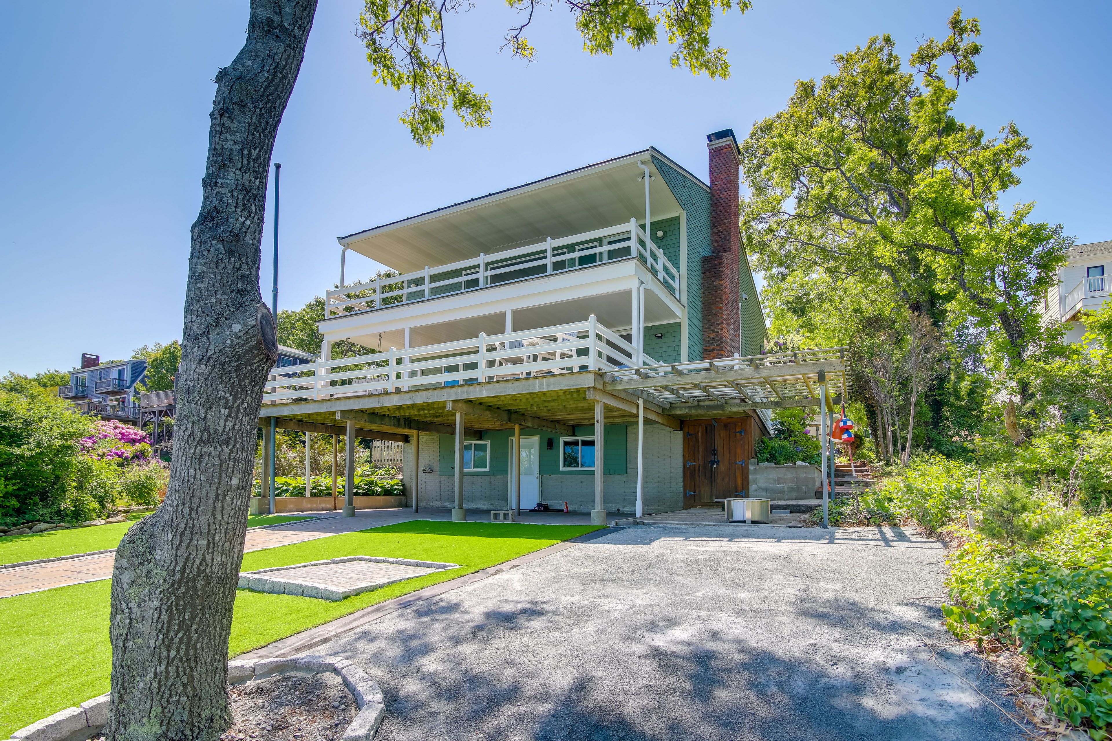 2-Story House | Self Check-In | 4 Mi to Downtown Plymouth