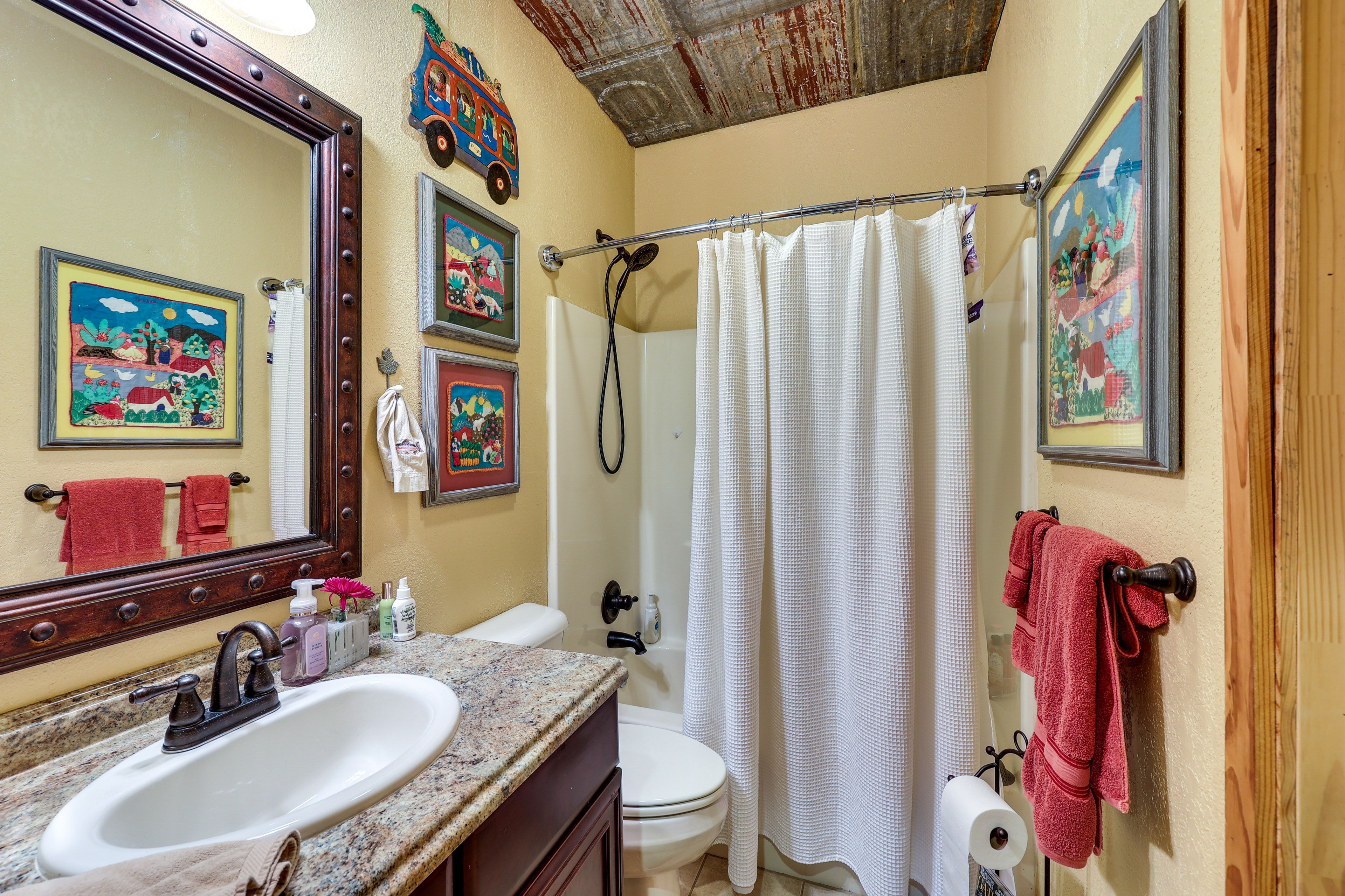 Full Bathroom