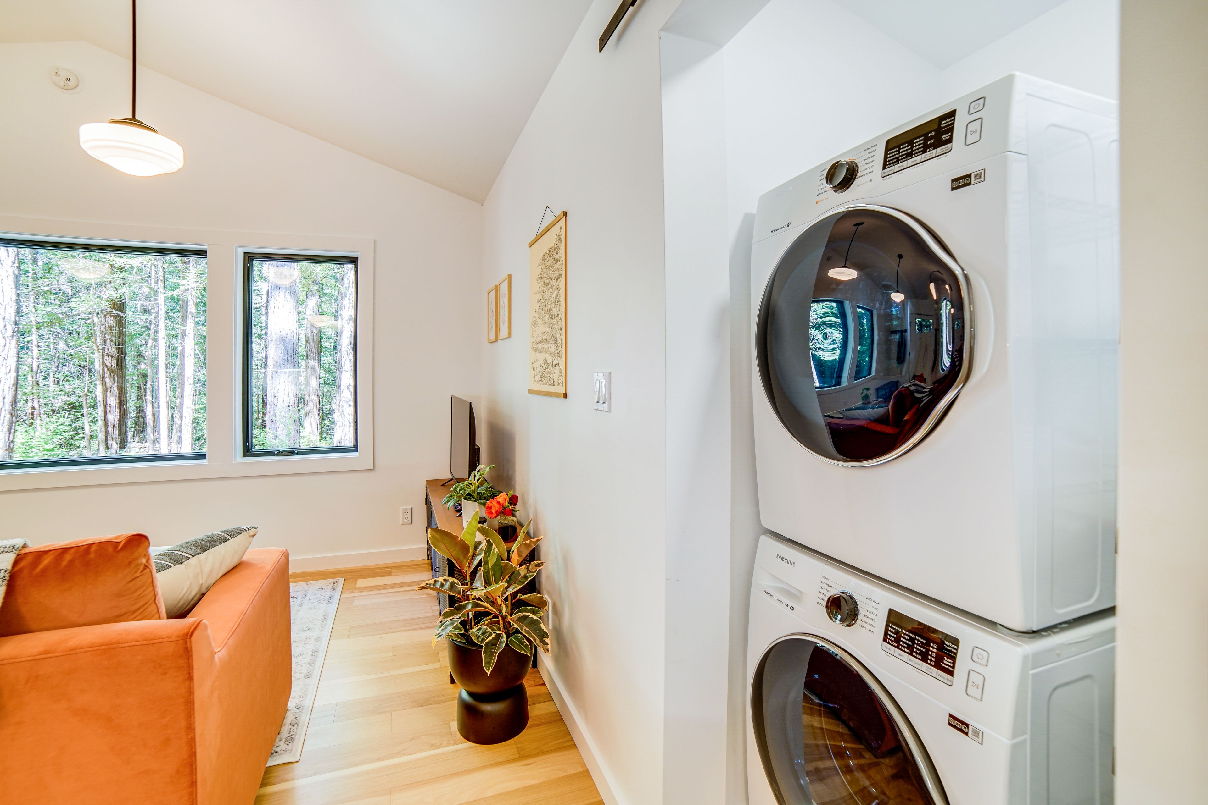 In-Unit Laundry